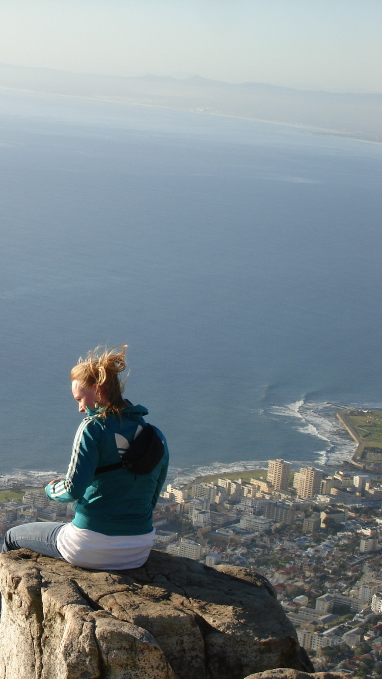 Обои обрыв, море, местность, горизонт, скалы в разрешении 750x1334