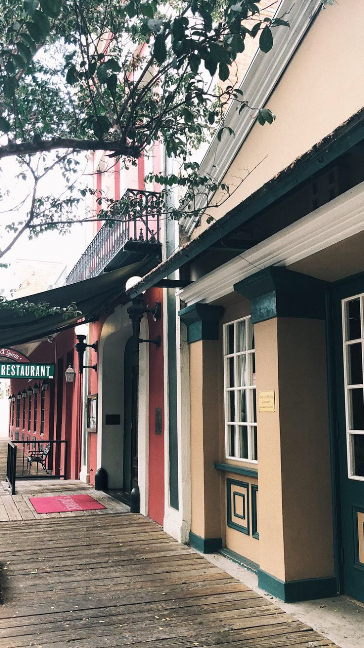 Обои Хаус, недвижимость, архитектура, соседство, улица в разрешении 750x1334