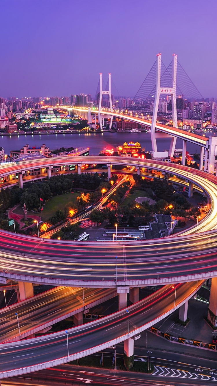 Обои городской пейзаж, путепровод, городской район, ориентир, город в разрешении 750x1334