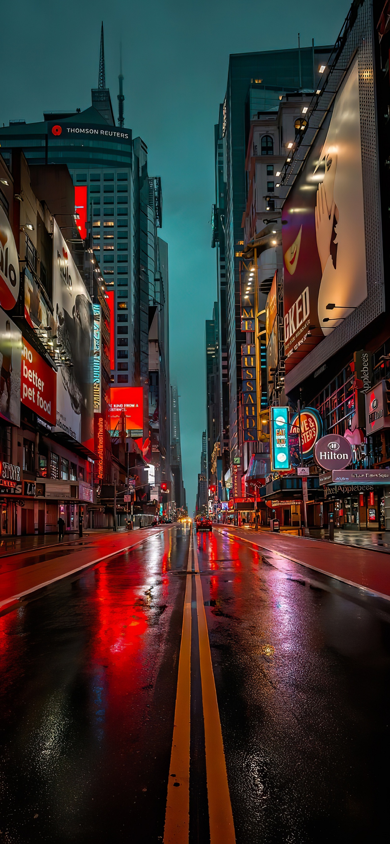 Обои городской район, Киберпанк, небоскреб, арт, городской пейзаж в разрешении 1242x2688