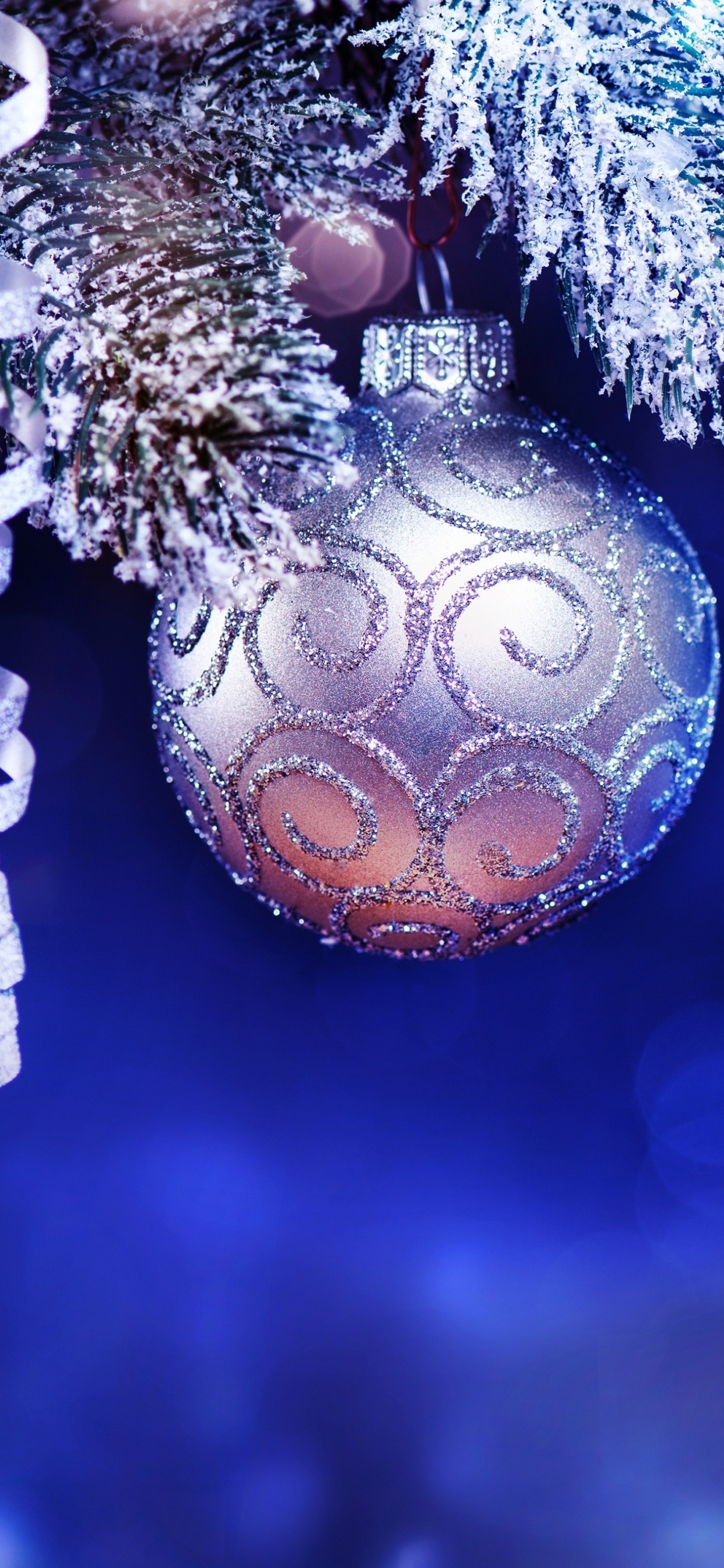 Обои Рождественский день, Новый год, рождественский орнамент, синий, дерево в разрешении 1242x2688