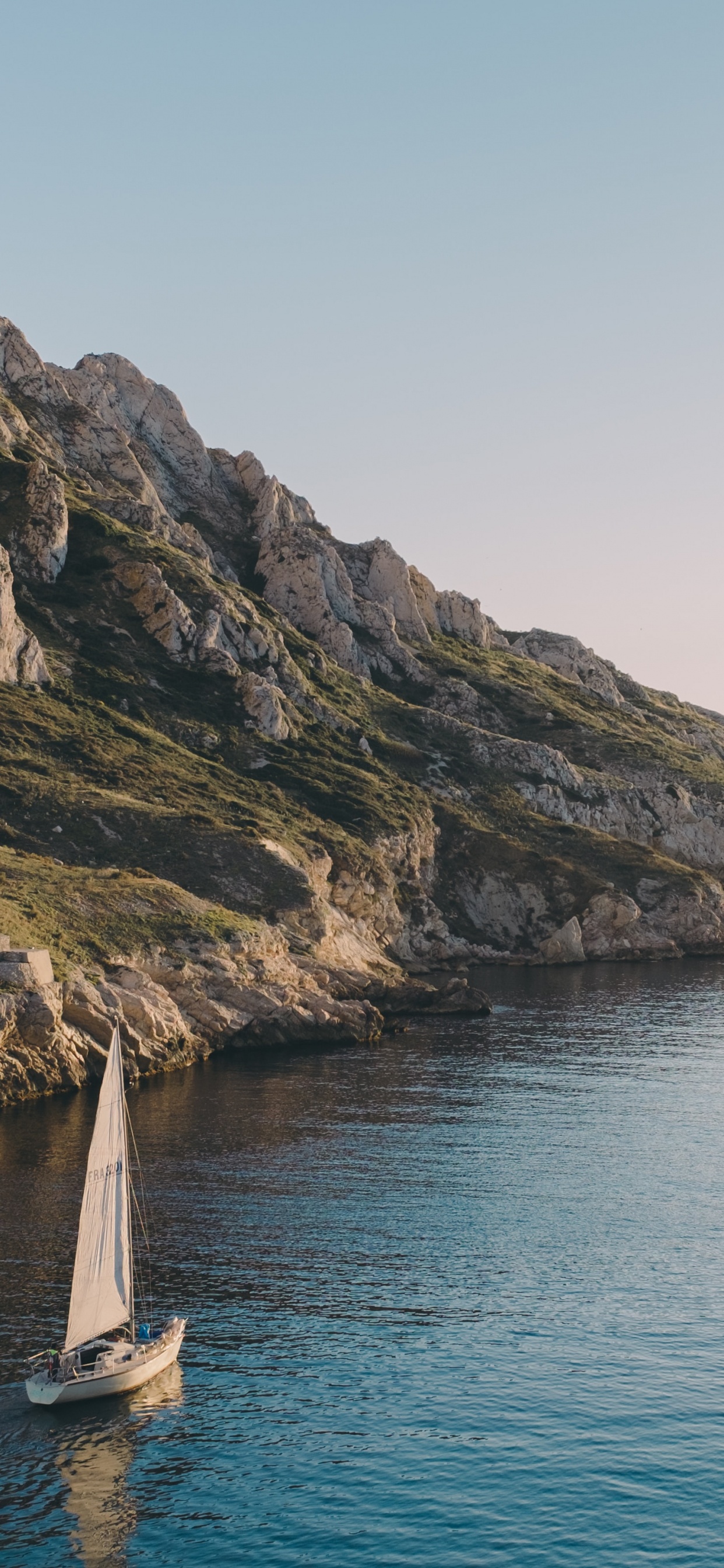 Обои гид Марсель, аэропорт Марсель-Прованс, путешествие, дешевка, прокат автомобилей в разрешении 1242x2688