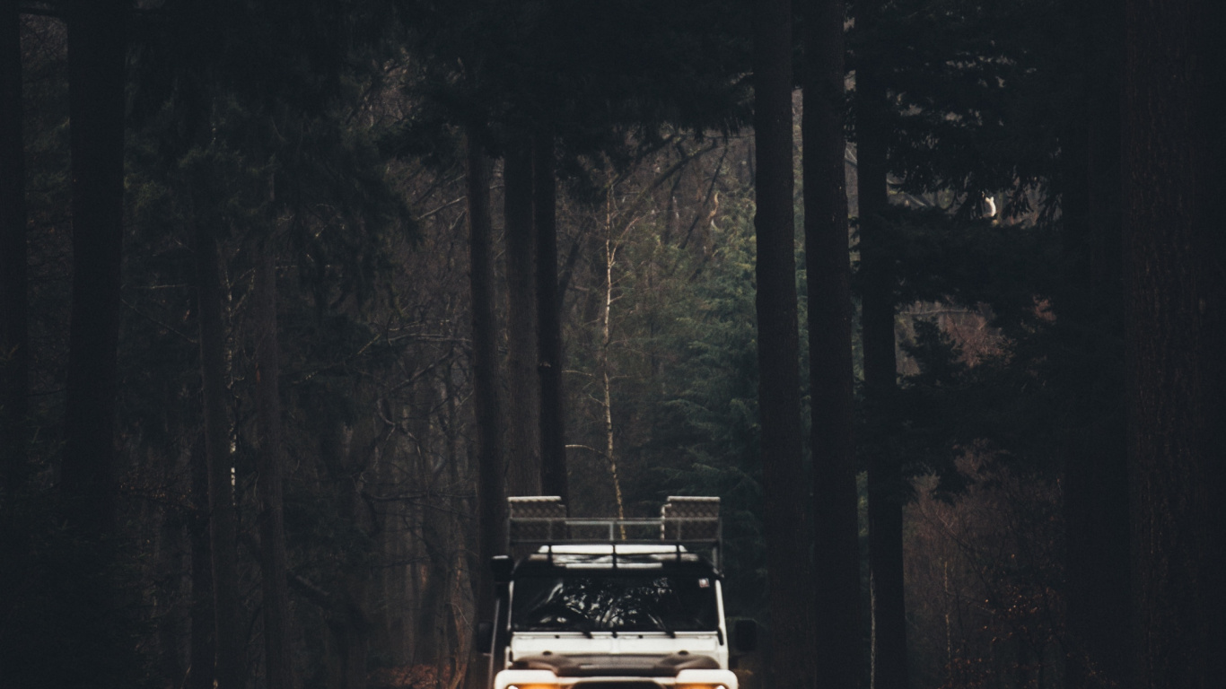 Обои легковые автомобили, джип, спорткар, мир, лоб в разрешении 1366x768