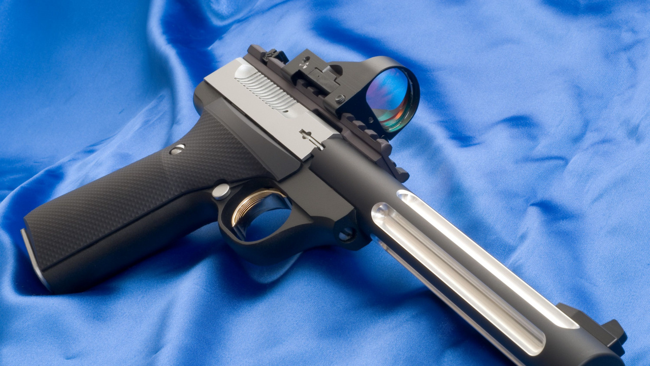 Обои орудие, огнестрельное оружие, триггер, револьвер, ствол в разрешении 1280x720