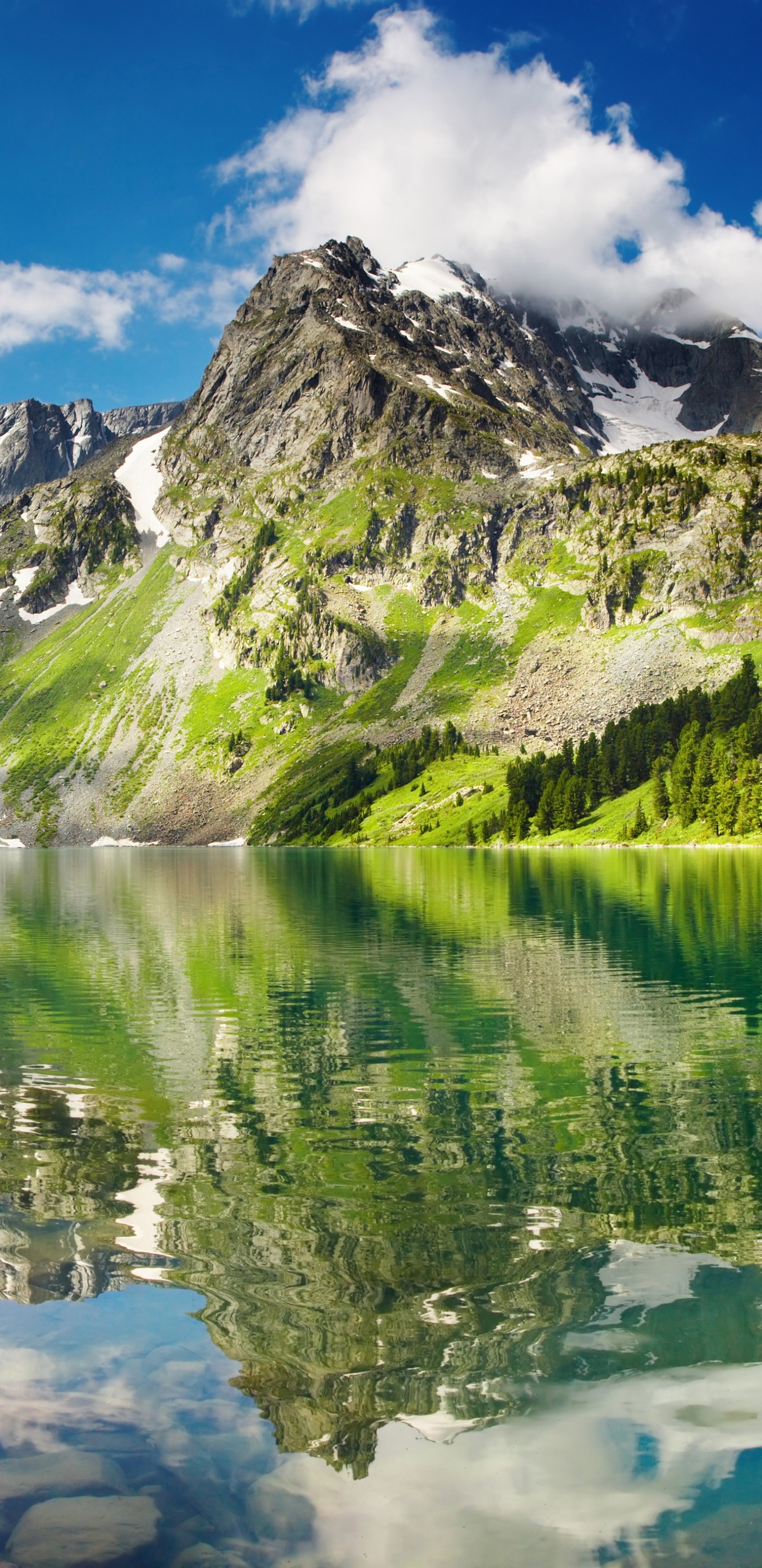 Обои алтайские горы, горный рельеф, отражение, природа, дикая местность в разрешении 1440x2960