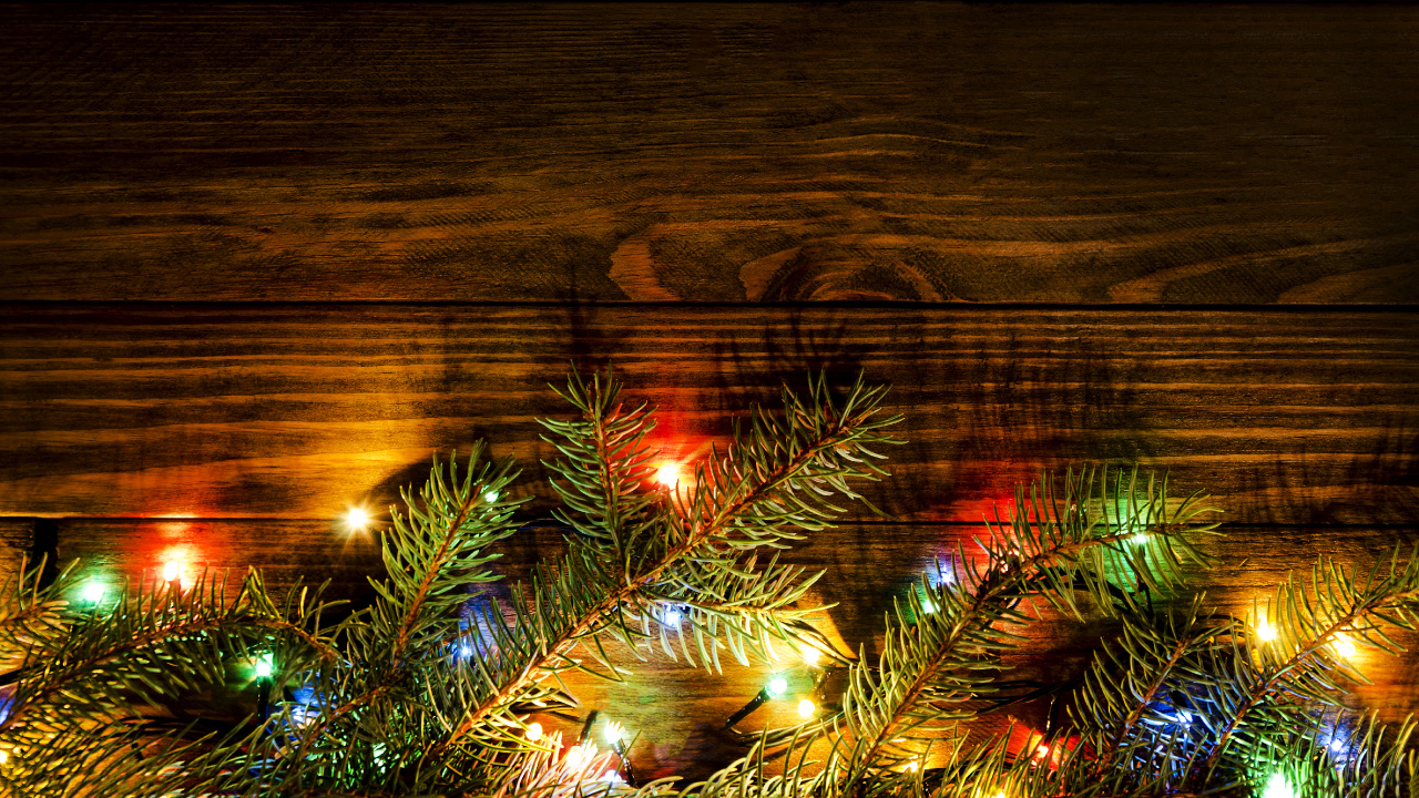 Обои Рождественский день, Рождественские огни, дерево, свет, освещение в разрешении 1280x720