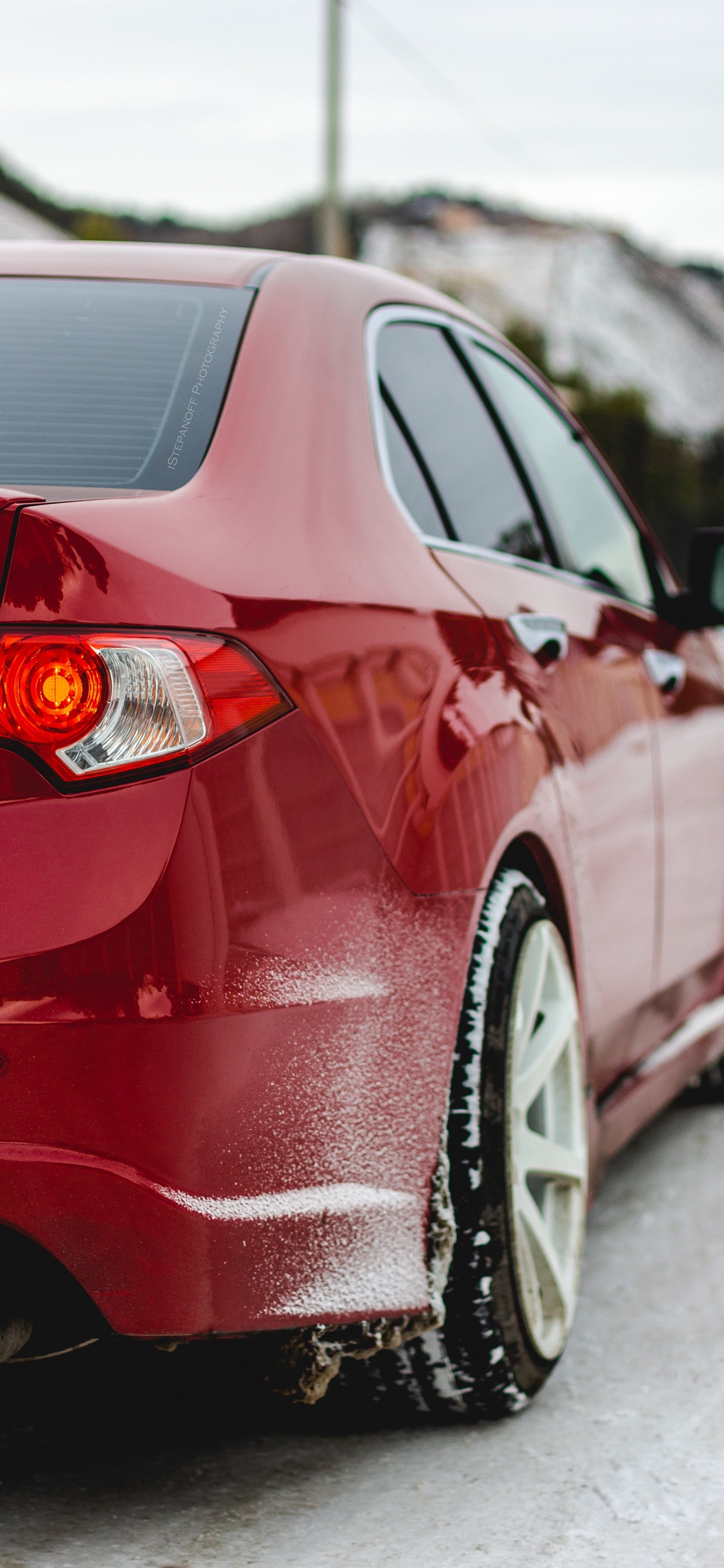 Обои шина, спорткар, бампер, Литые диски, обод в разрешении 1242x2688