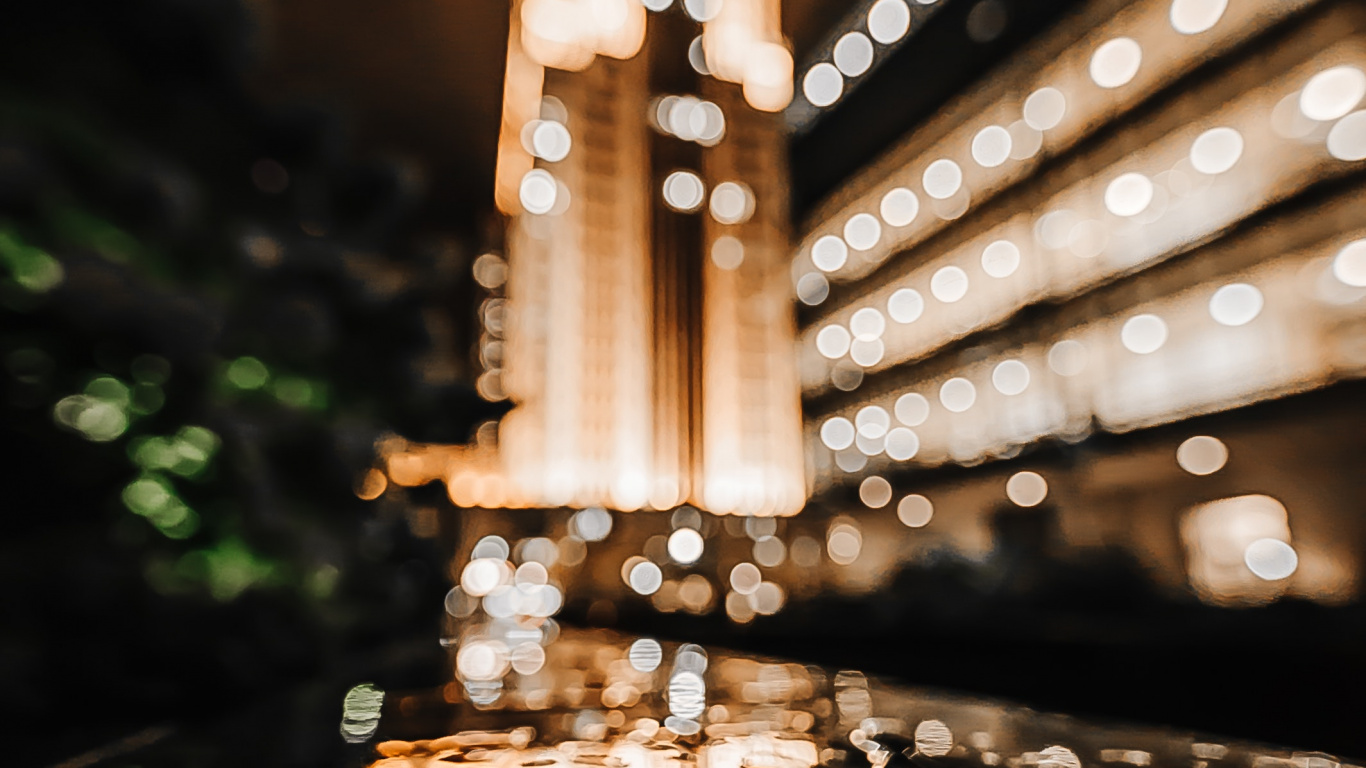 Обои боке, вода, свет, отражение, ночь в разрешении 1366x768