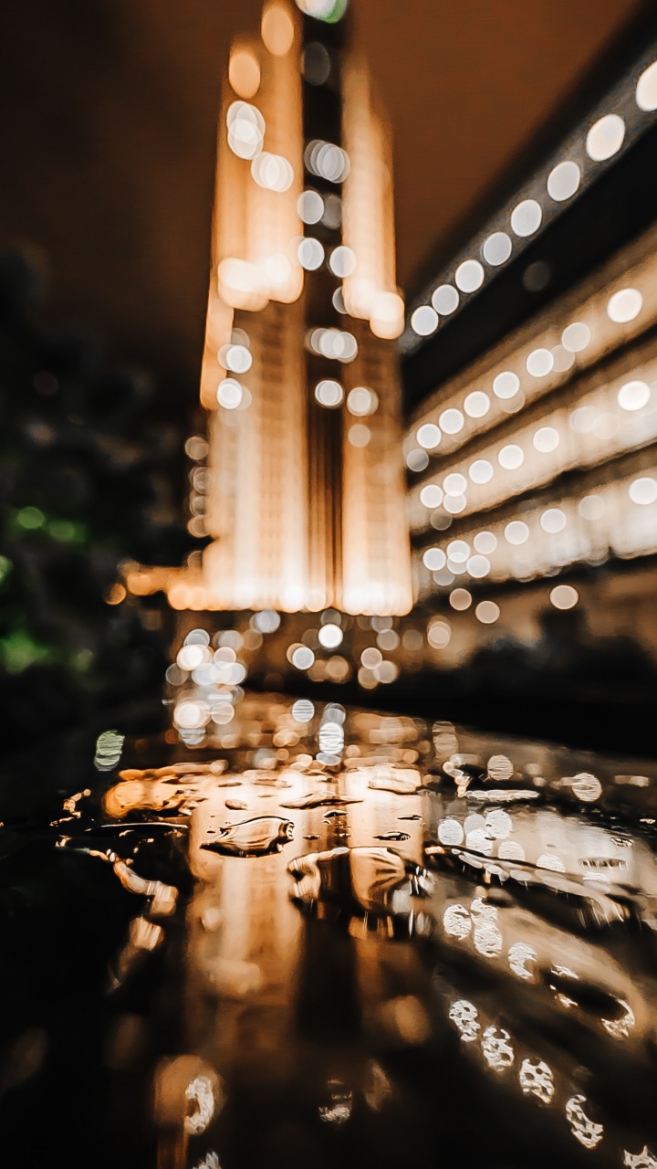 Обои боке, вода, свет, отражение, ночь в разрешении 720x1280