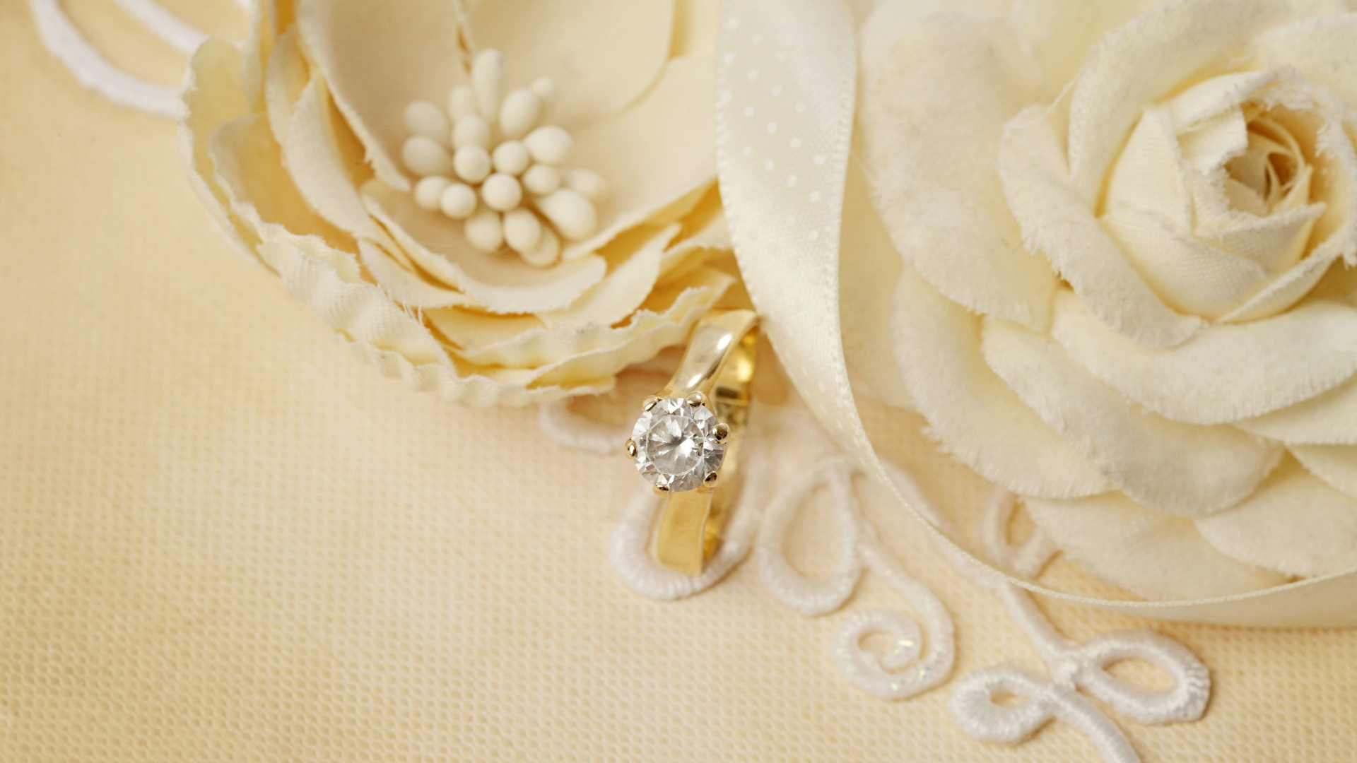Обои обручальное кольцо, свадьба, кольцо, модный аксессуар, ювелирные изделия тела в разрешении 1920x1080