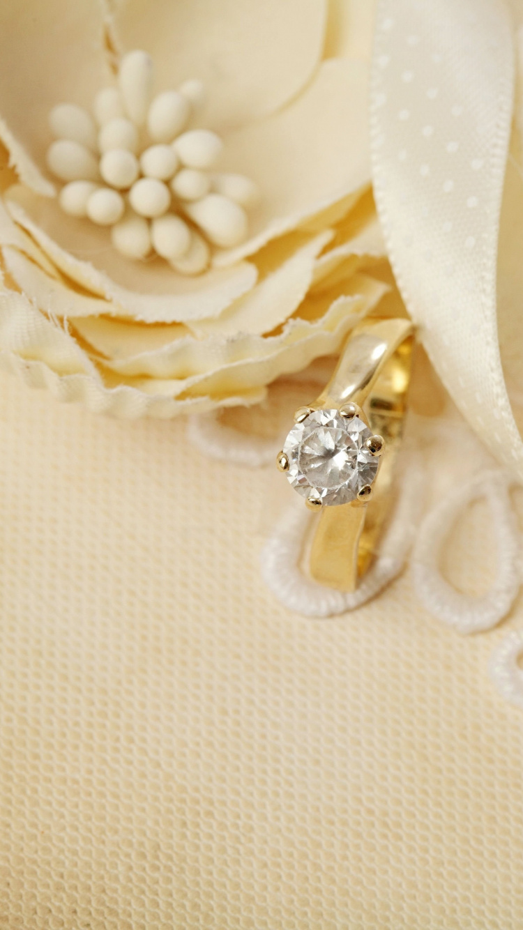 Обои обручальное кольцо, свадьба, кольцо, модный аксессуар, ювелирные изделия тела в разрешении 750x1334