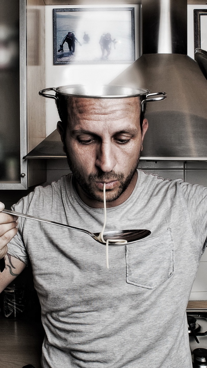 Обои кухарка, нож, блюда, мясо, рецепт в разрешении 720x1280