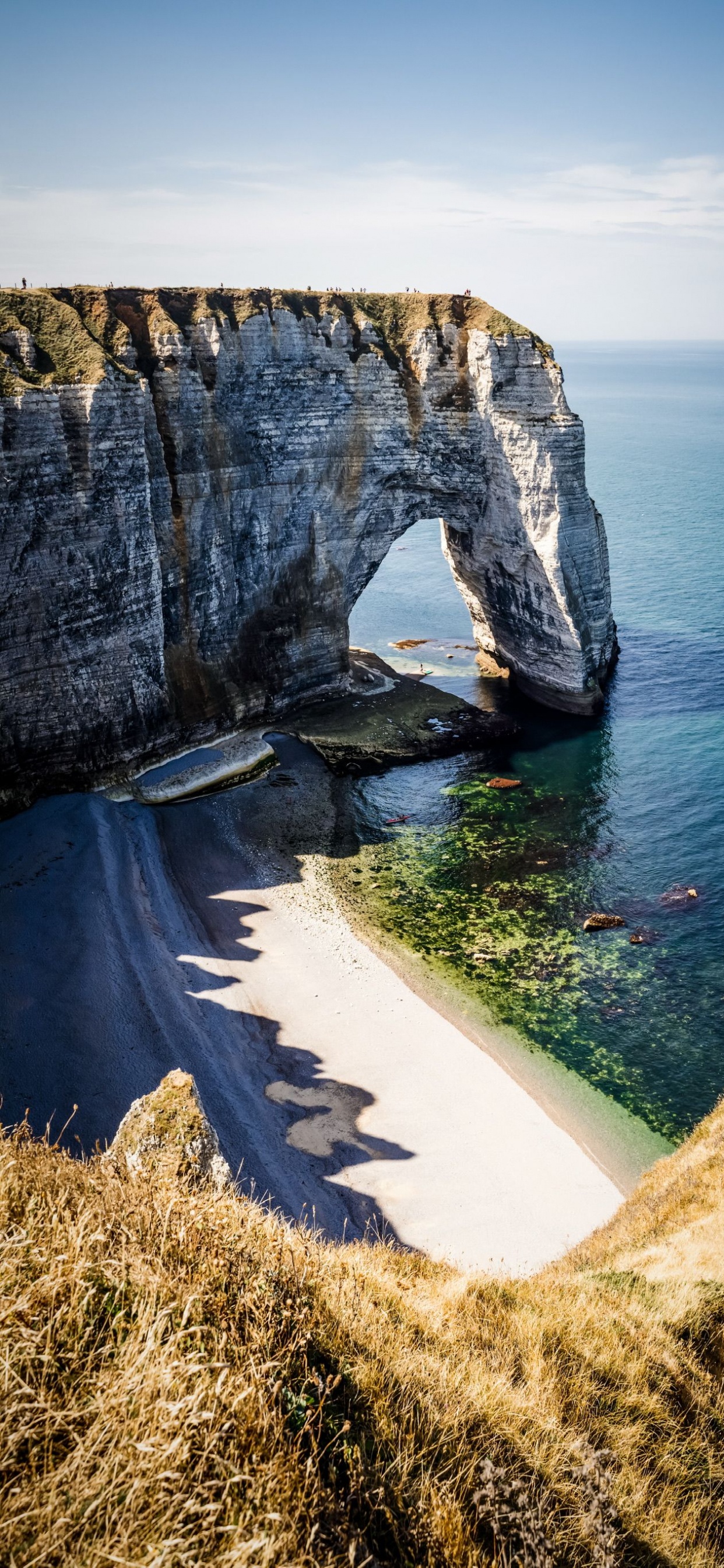 Обои Франция, обрыв, в третьих, море, естественная арка в разрешении 1242x2688