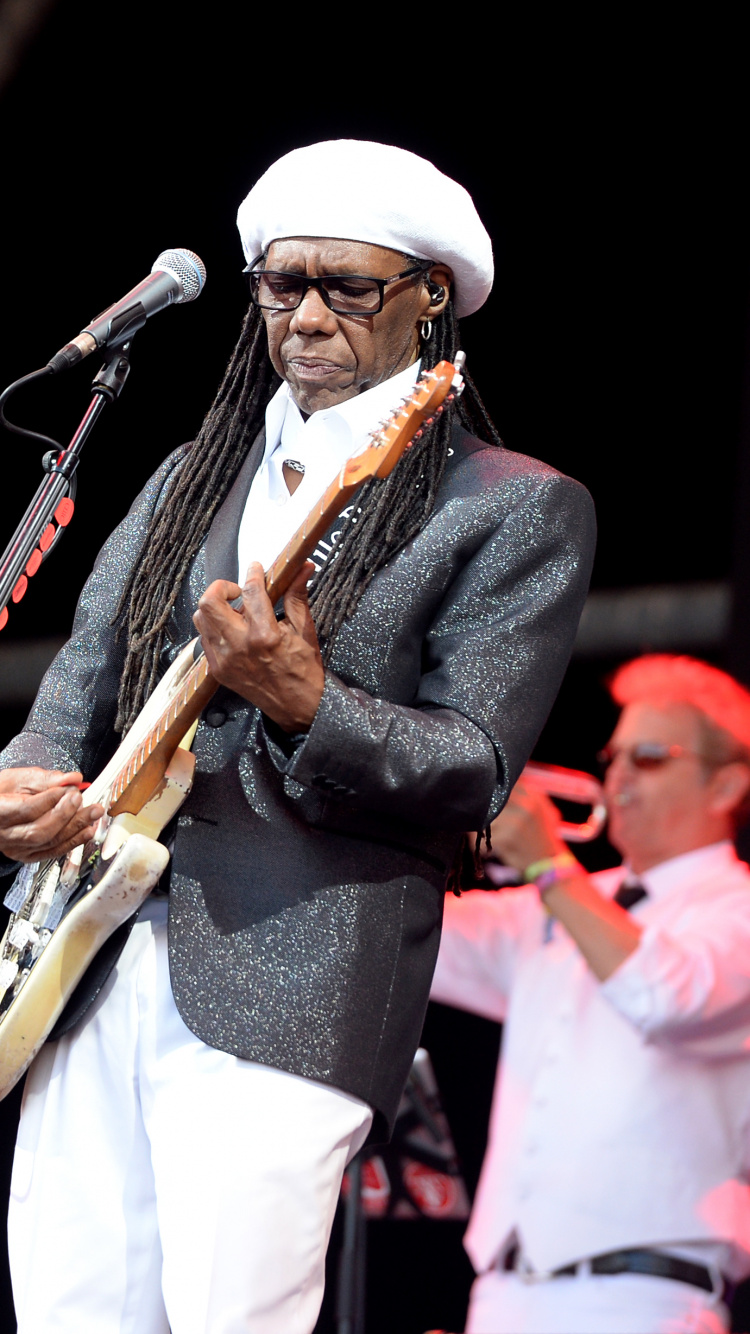 Обои Найл Роджерс, шик, гитара, Представление, развлечение в разрешении 750x1334