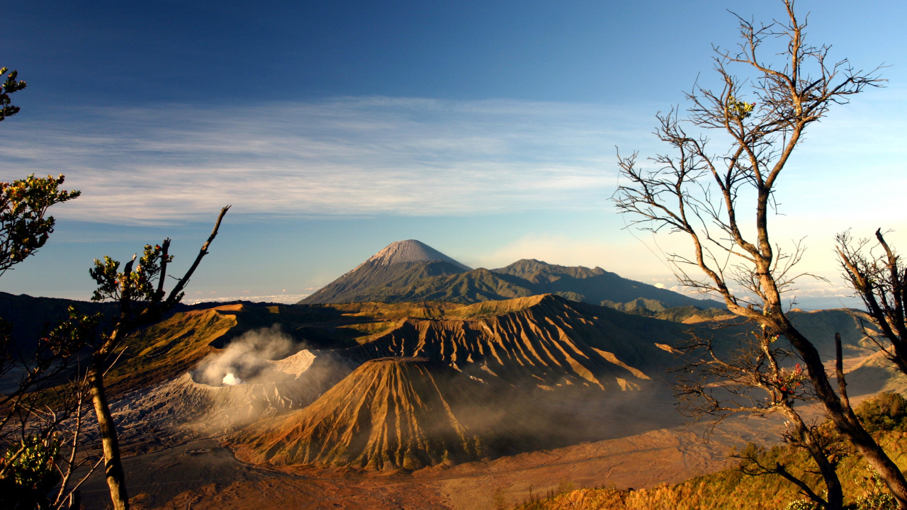 Обои Гора Бромо, вулкан, гора, природа, горный рельеф в разрешении 1280x720