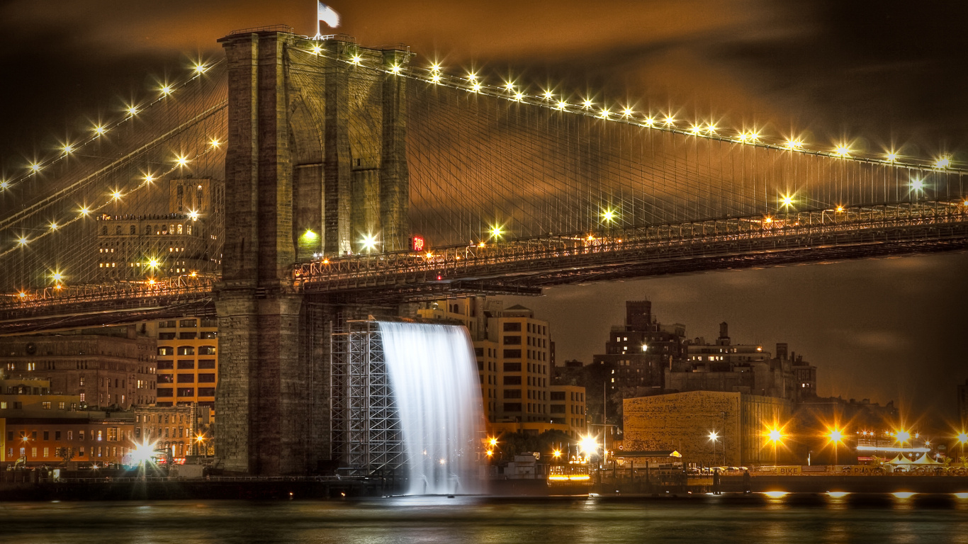 Обои Бруклинский мост, ночь, ориентир, город, мост в разрешении 1366x768