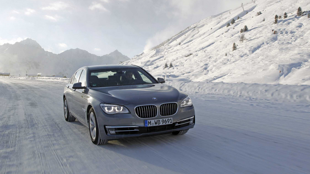 Обои БМВ 7 серии f01, bmw 5 series, Серии 2013 БМВ 7, bmw, авто в разрешении 1280x720