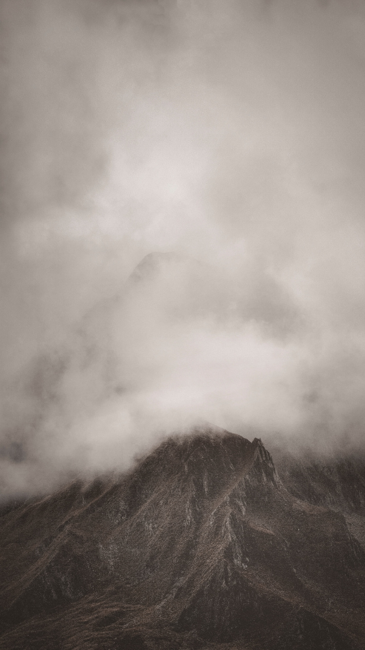 Обои горный хребет, облако, атмосфера, холм, нагорье в разрешении 750x1334