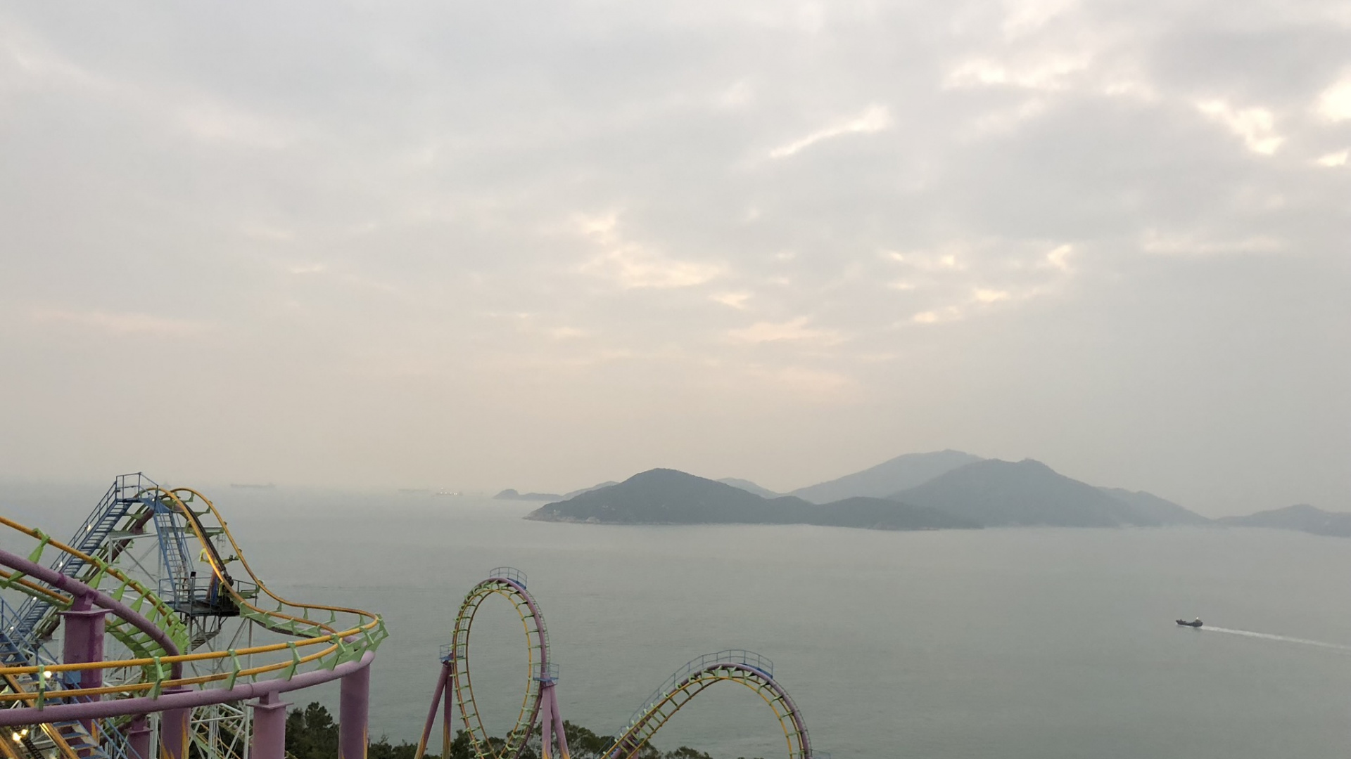 Обои достопримечательность, туризм, горки, досуг, аттракцион в разрешении 1920x1080