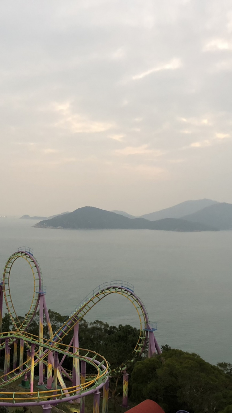 Обои достопримечательность, туризм, горки, досуг, аттракцион в разрешении 750x1334