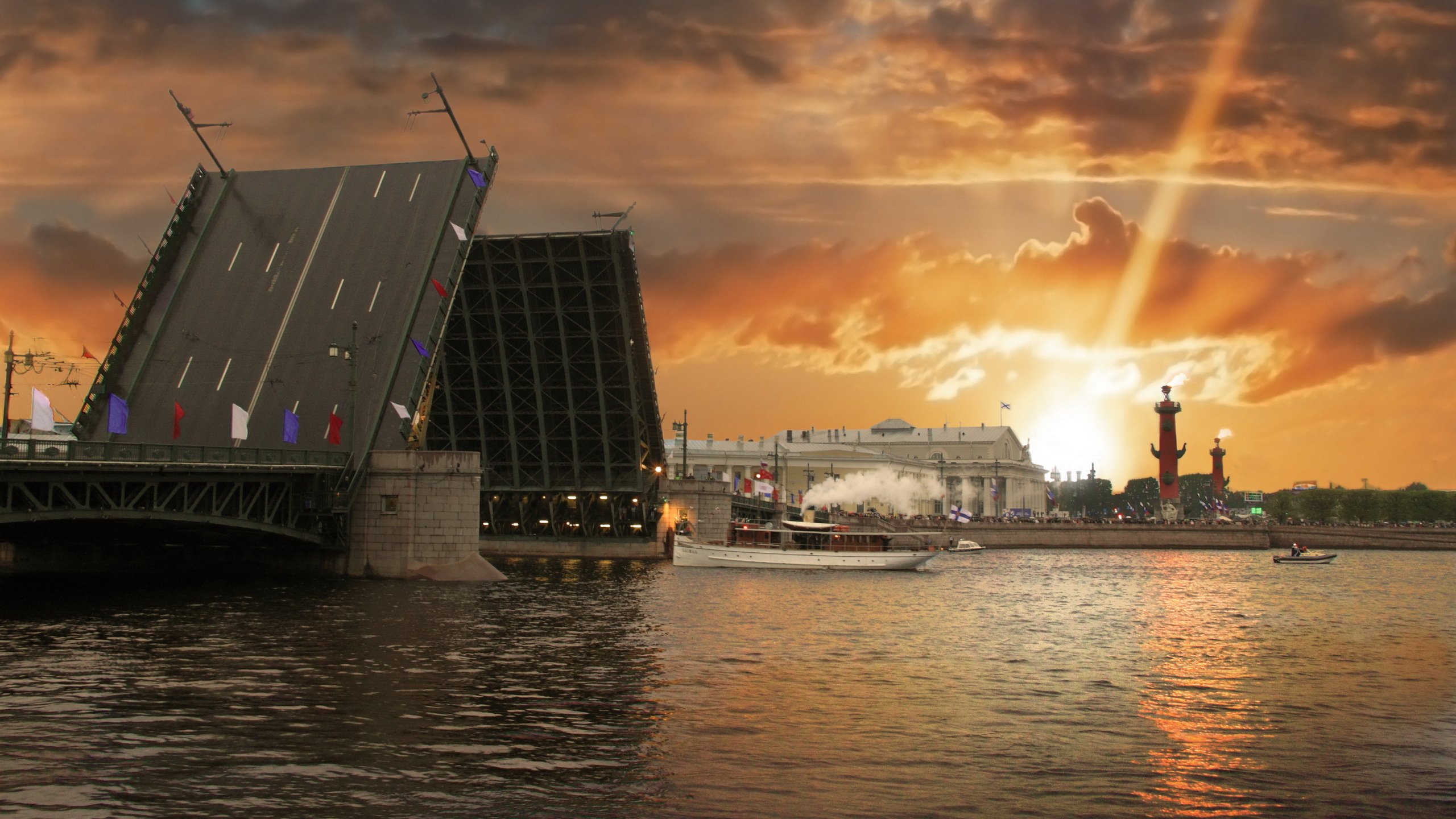 Обои водный путь, реки, закат, вечер, город в разрешении 2560x1440