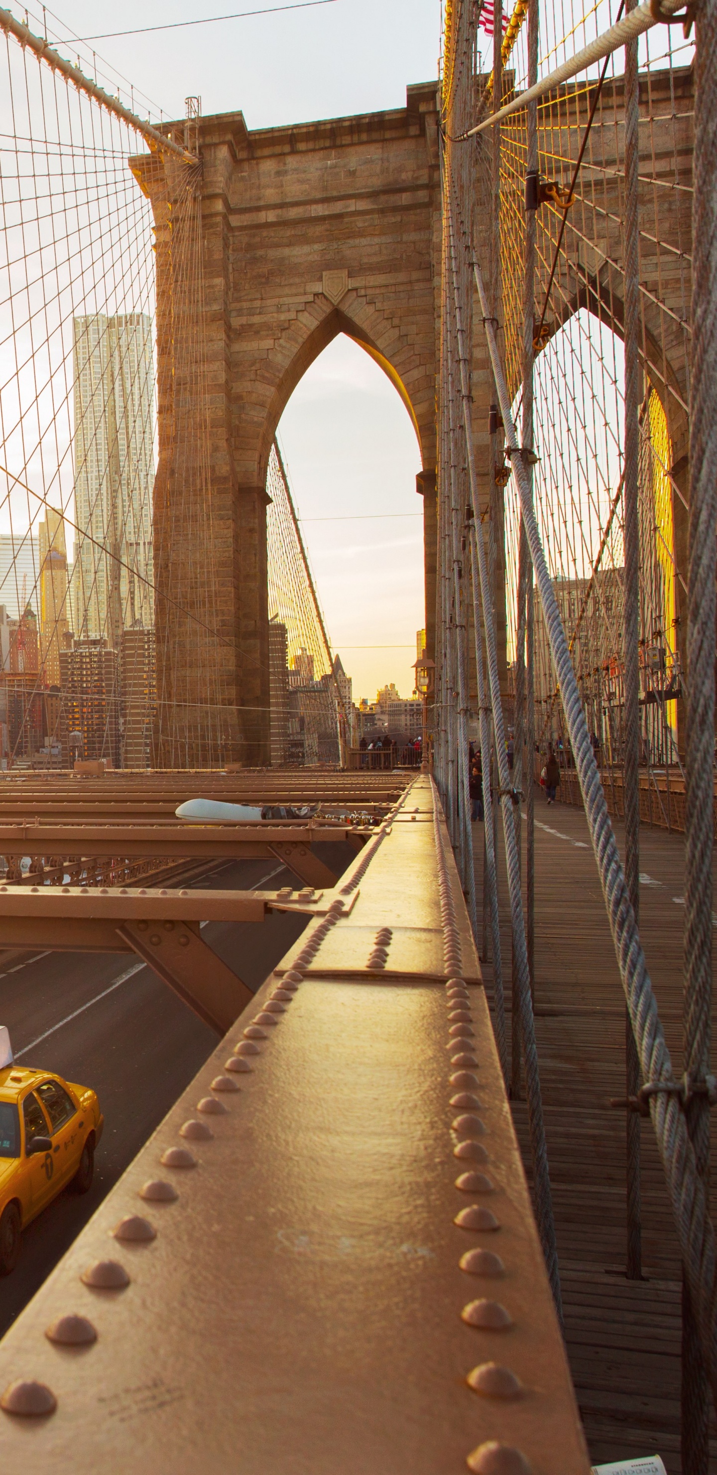 Обои транспорт, городской район, утро, небоскреб, Амстердам в разрешении 1440x2960