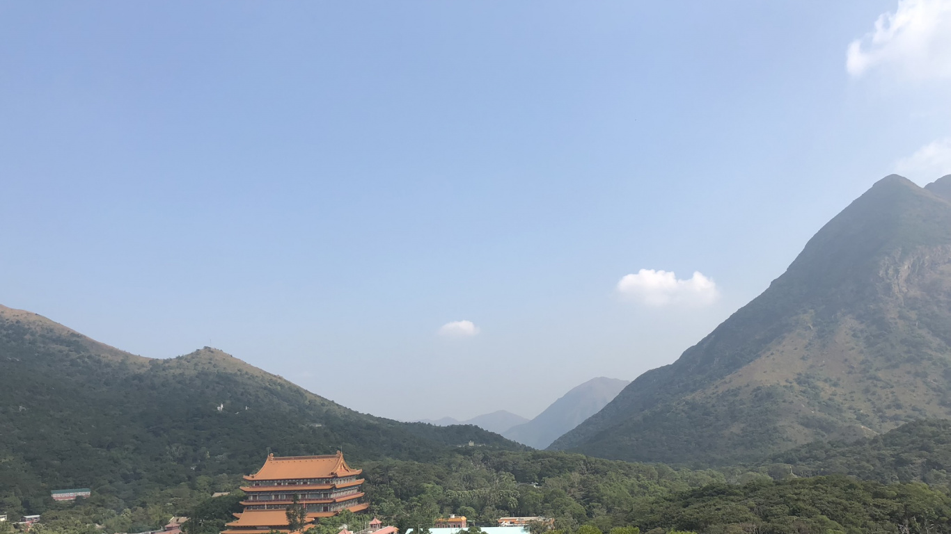 Обои пейзажи гор, горный хребет, горный рельеф, холм, нагорье в разрешении 1366x768