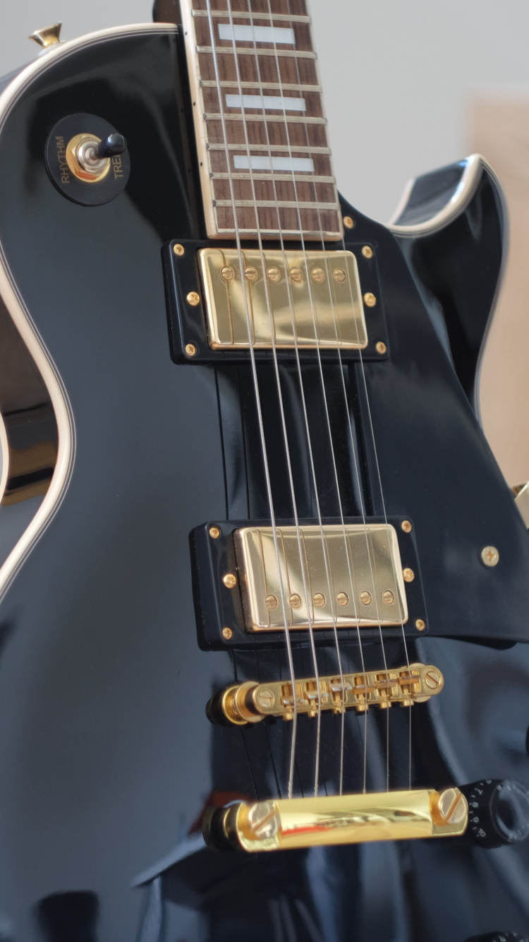 Обои электрогитара, гитара, басгитара, гитарист, акустическая гитара в разрешении 750x1334