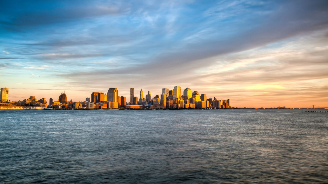 Обои город, линия горизонта, городской пейзаж, горизонт, вода в разрешении 1280x720