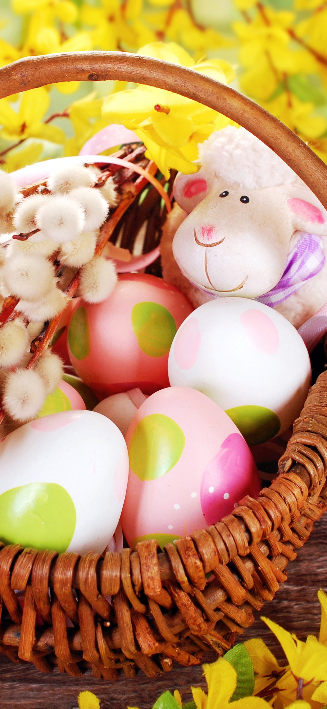 Обои пасхальный кролик, пасхальное яйцо, пасхальная корзина, корзина, пища в разрешении 1125x2436