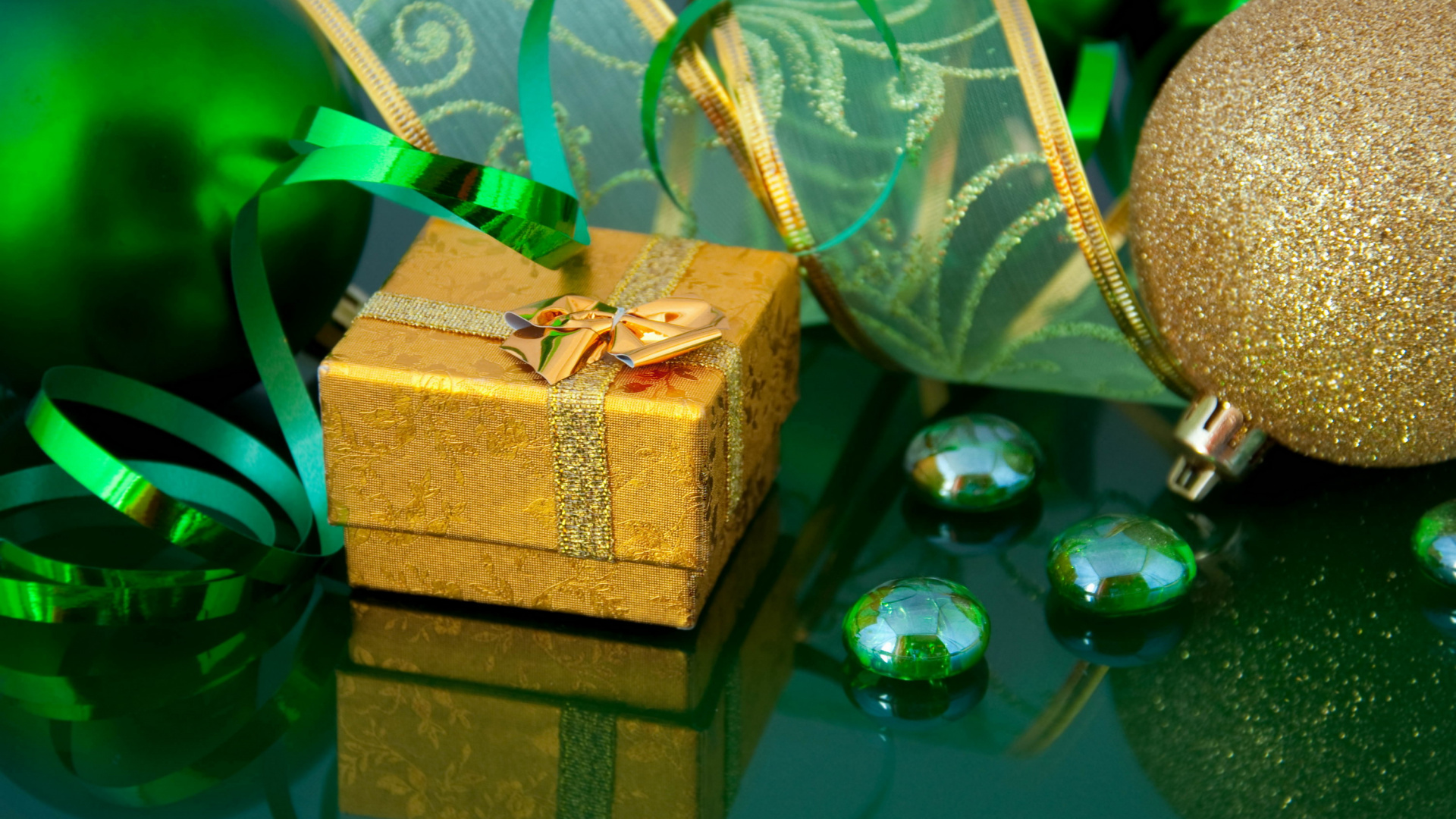 Обои Рождественский день, рождественский орнамент, Новый год, Рождественские украшения, праздник в разрешении 1920x1080