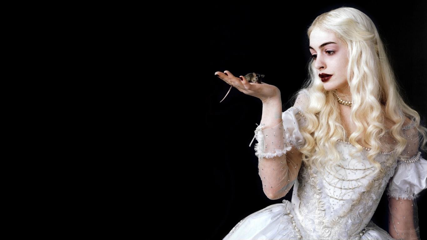 Обои Алиса в стране чудес, безумный Шляпник, Представление, певица, актер в разрешении 1366x768