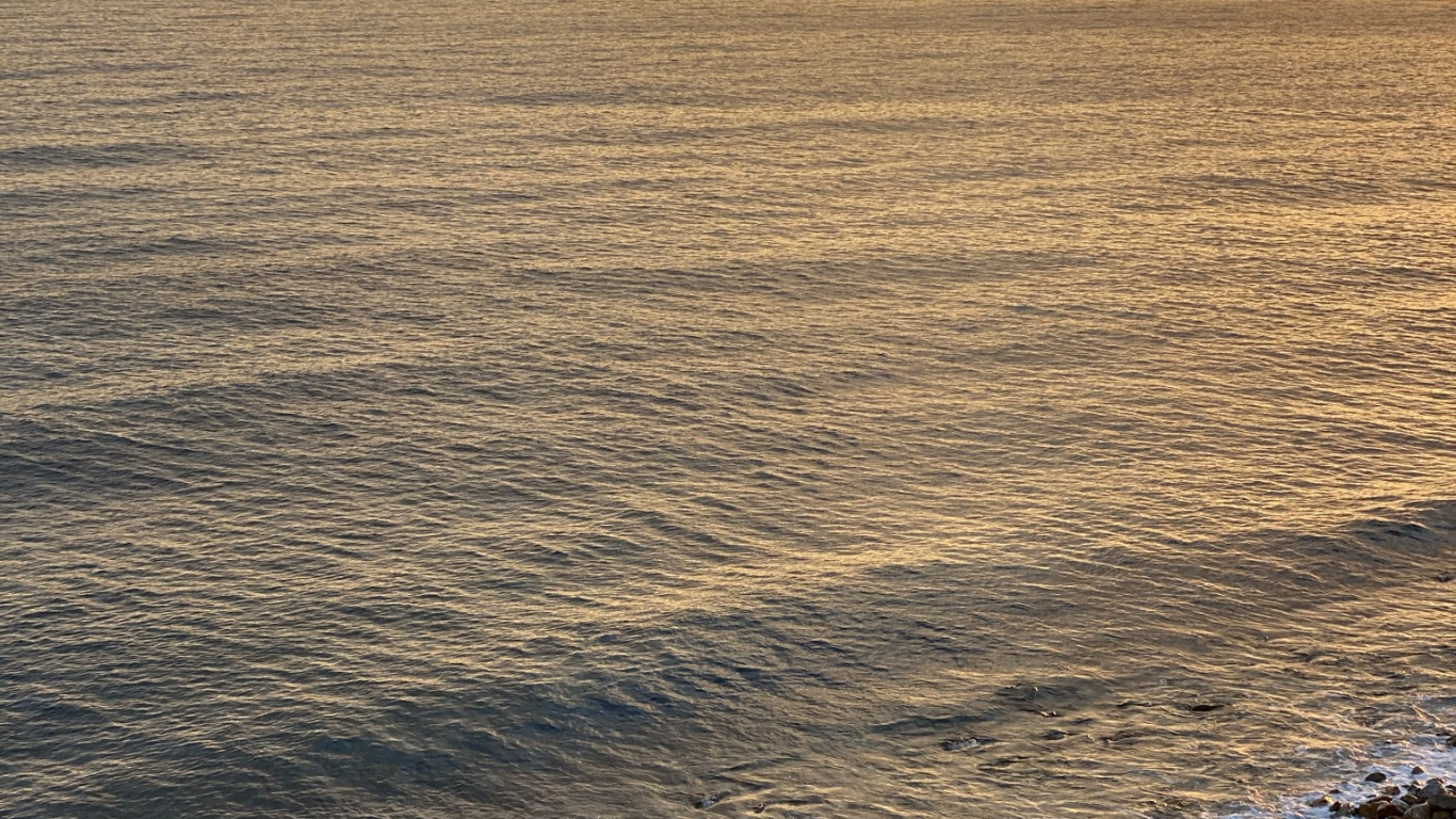 Обои море, наука, физика, вода, облако в разрешении 1366x768