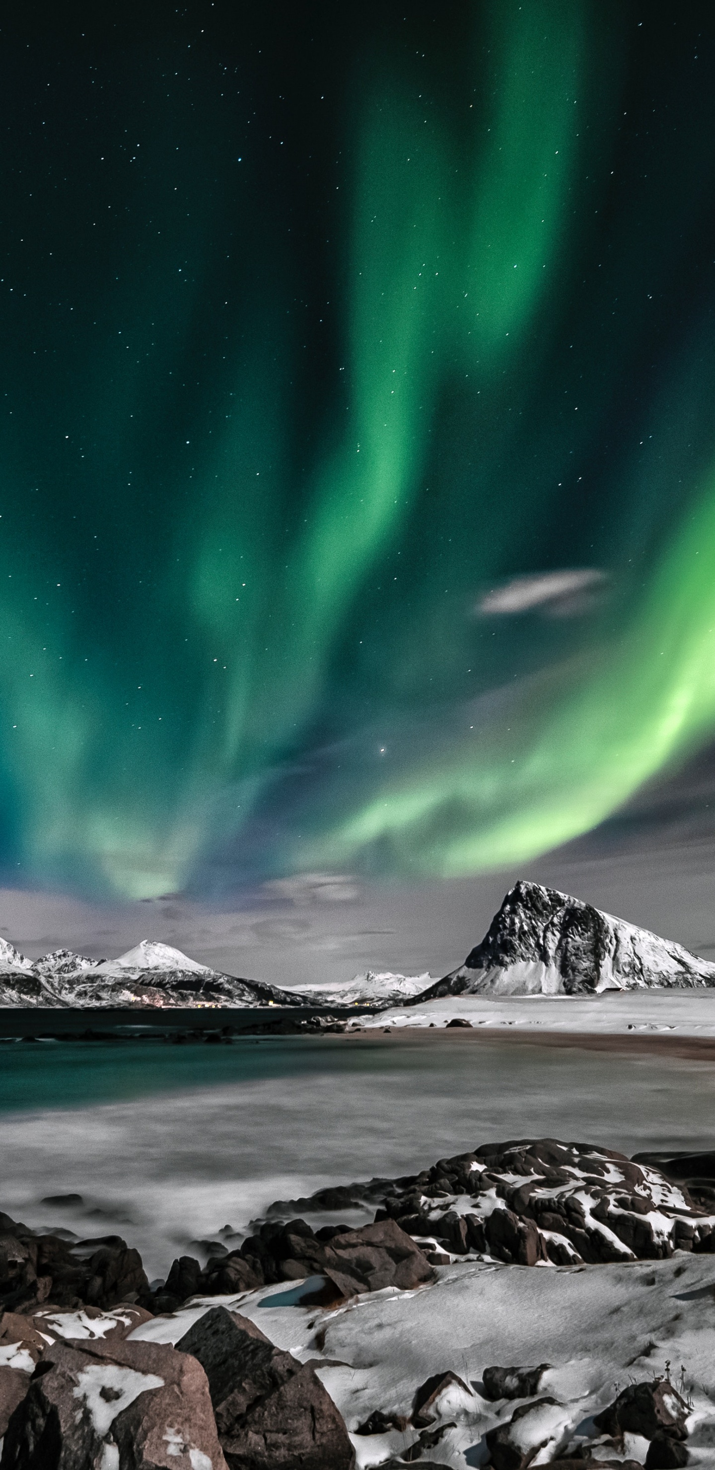 Обои Аврора, земля, природа, природный ландшафт, атмосфера в разрешении 1440x2960