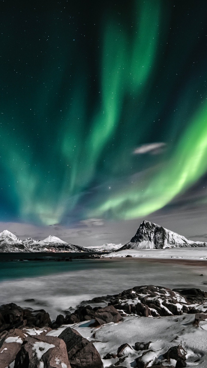 Обои Аврора, земля, природа, природный ландшафт, атмосфера в разрешении 720x1280