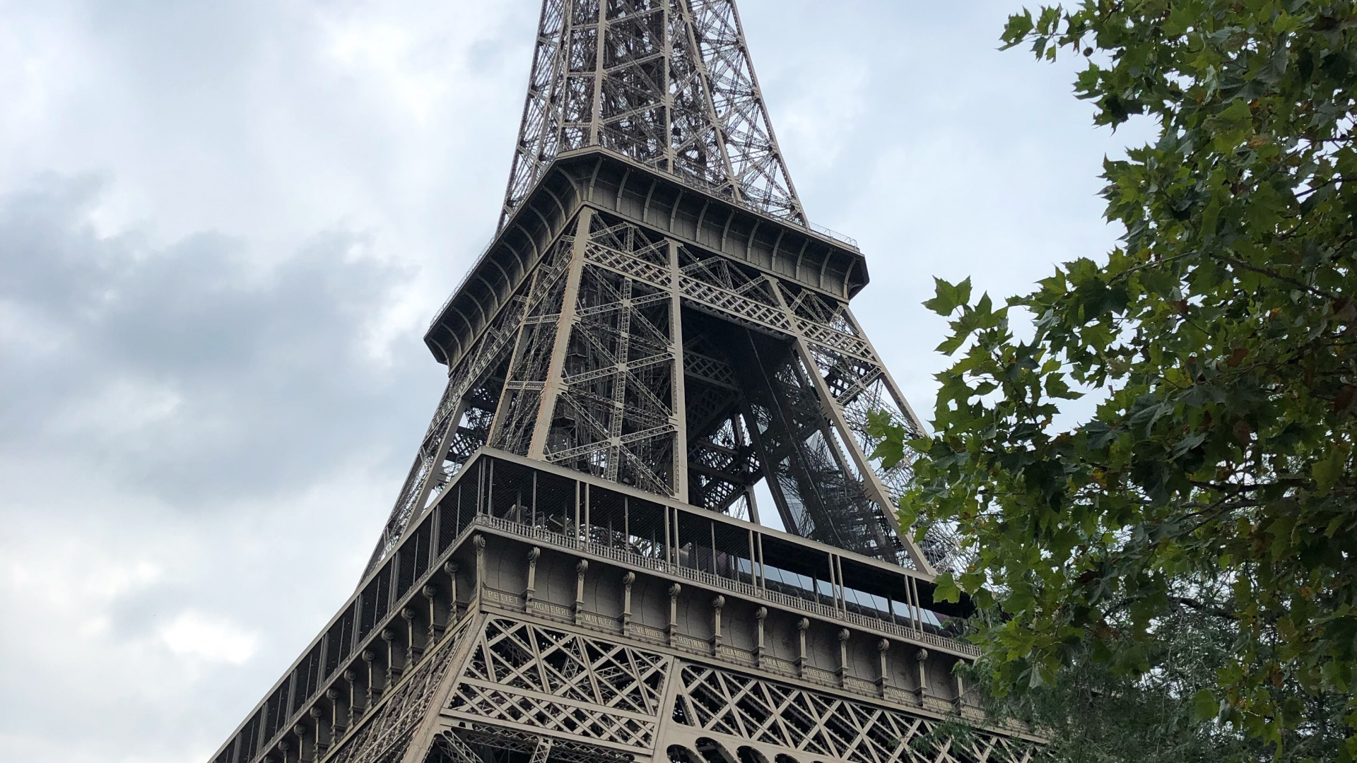 Обои Париж, Эйфелева башня, Жиль брошюра, вышка, архитектура в разрешении 1920x1080