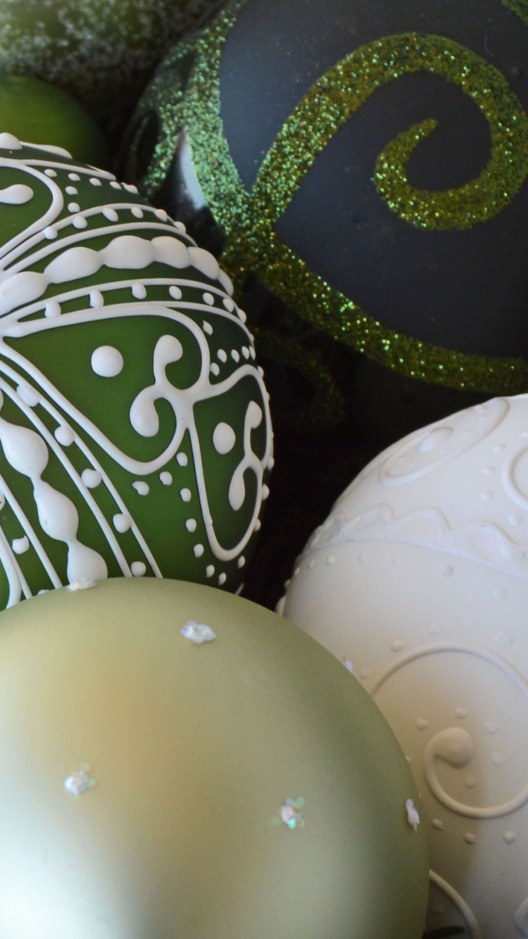 Обои Рождественский день, яйцо, пасхальное яйцо, рождественский орнамент, Рождество в разрешении 750x1334