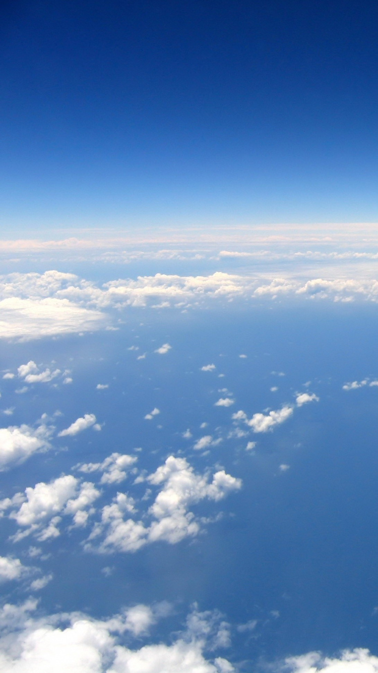 Обои самолеты, атмосфера, дневное время, облако, горизонт в разрешении 750x1334