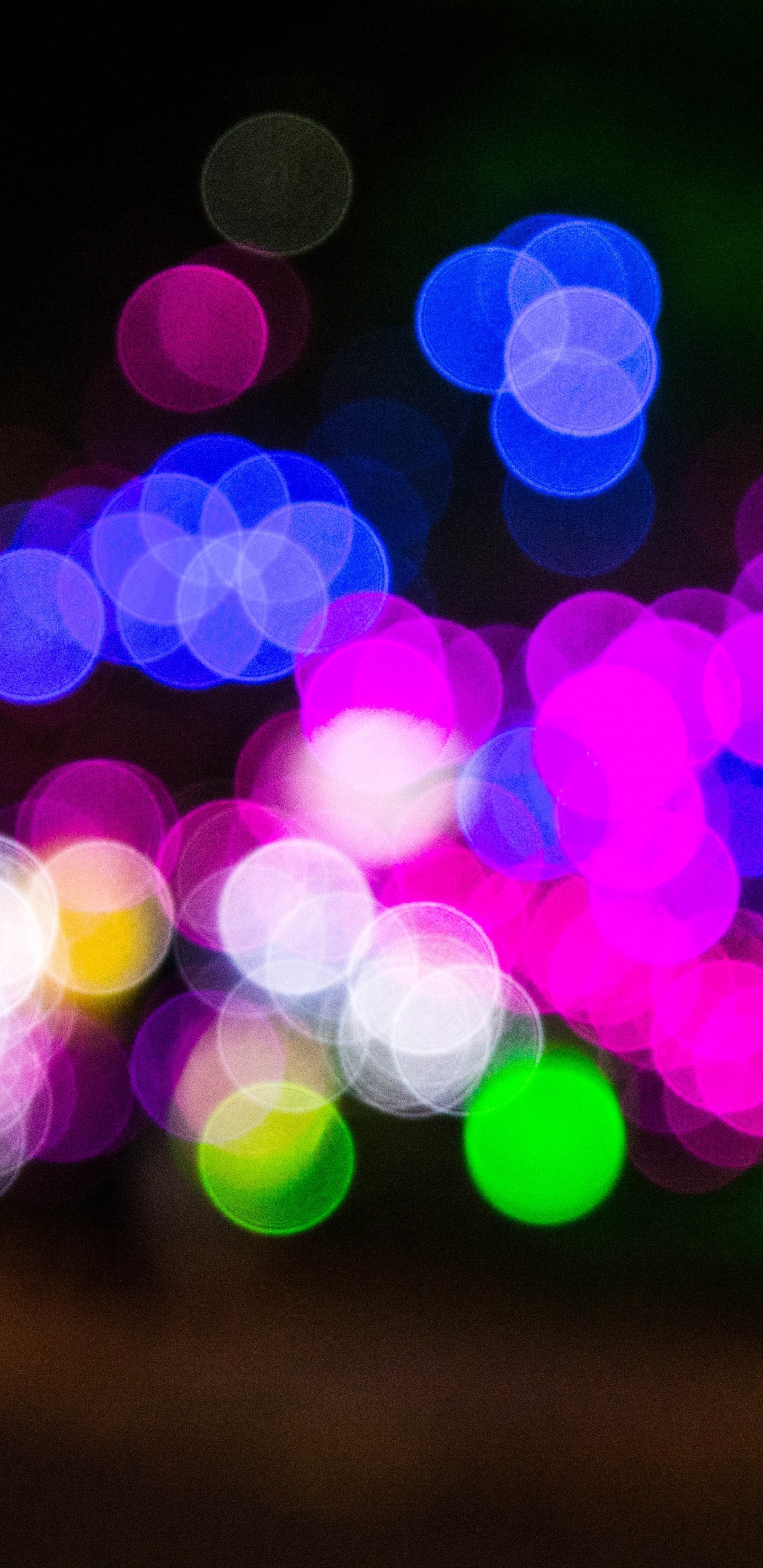 Обои свет, освещение, ночь, пурпур в разрешении 1440x2960