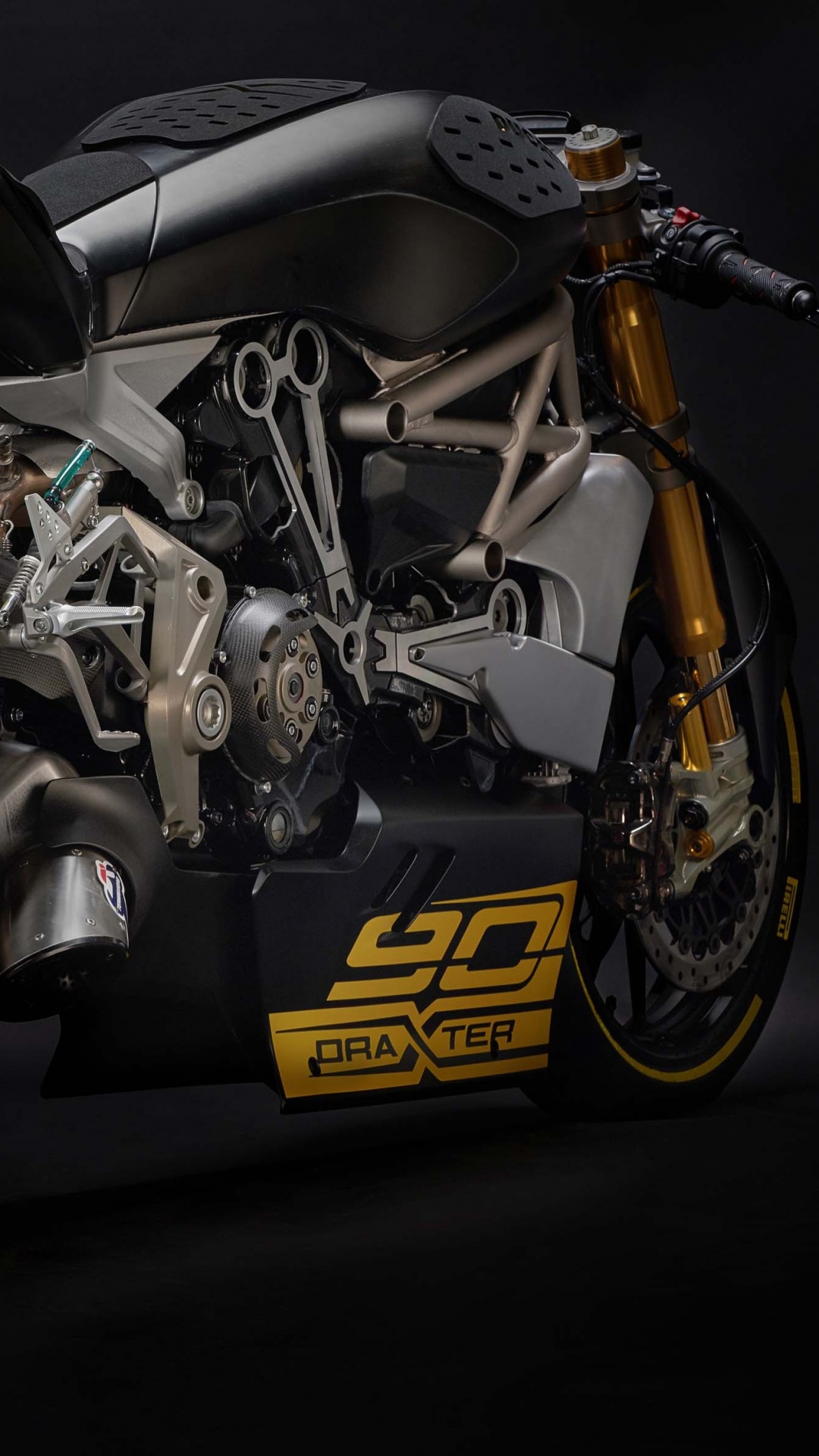 Обои шина, ducati, мотоцикл, крейсер, авто в разрешении 1080x1920