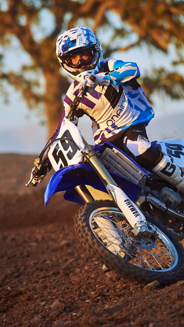 Обои Ямаха YZ125, мотоцикл, Ямаха мотор Компани, мотокросс, Фристайл мотокросс в разрешении 750x1334