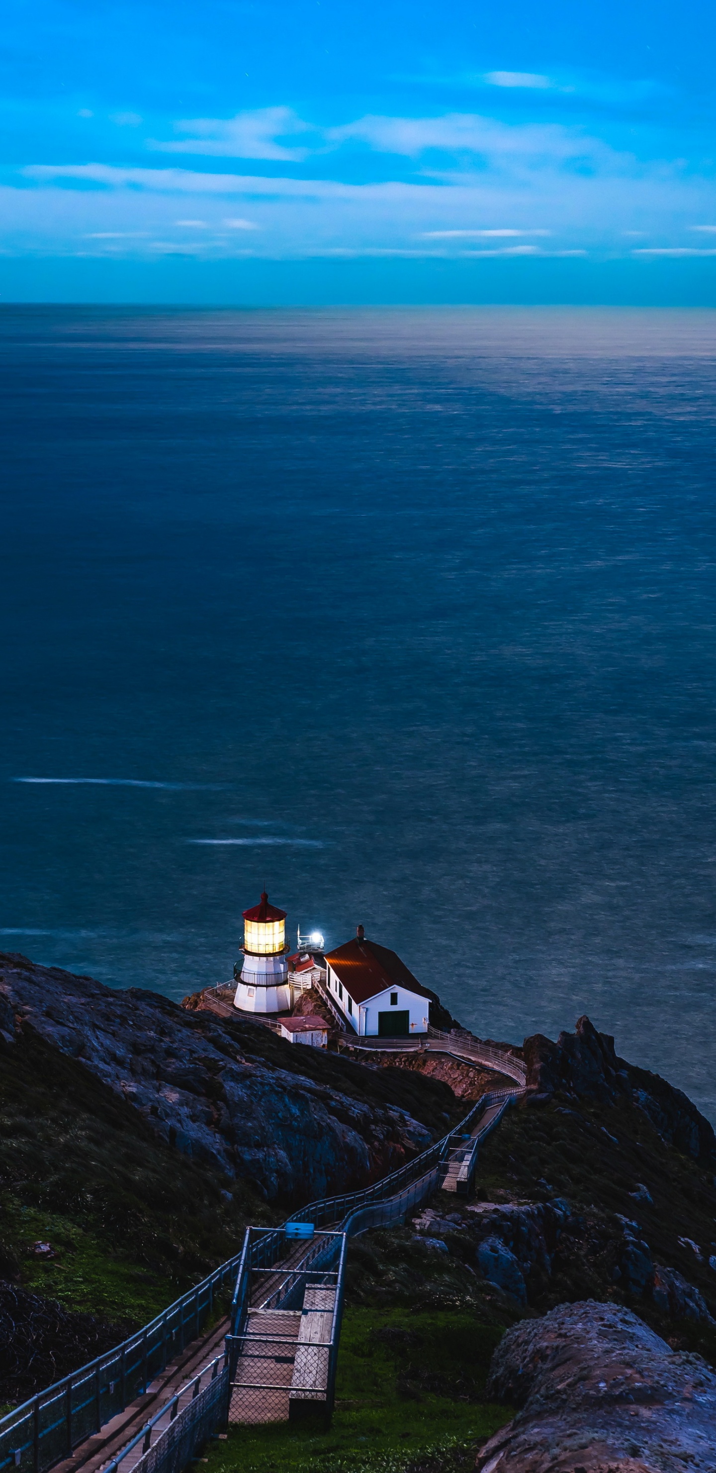 Обои Маяк Пойнт-Рейес, охраняемые участки, йосемитский национальный парк, обрыв, Маяк в разрешении 1440x2960