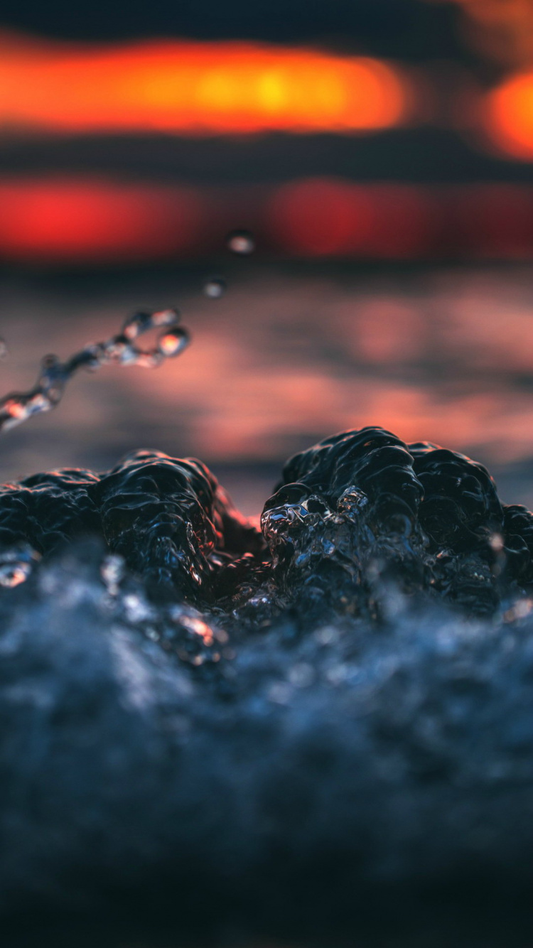 Обои вода, облако, атмосфера, жидкий, жидкость в разрешении 750x1334