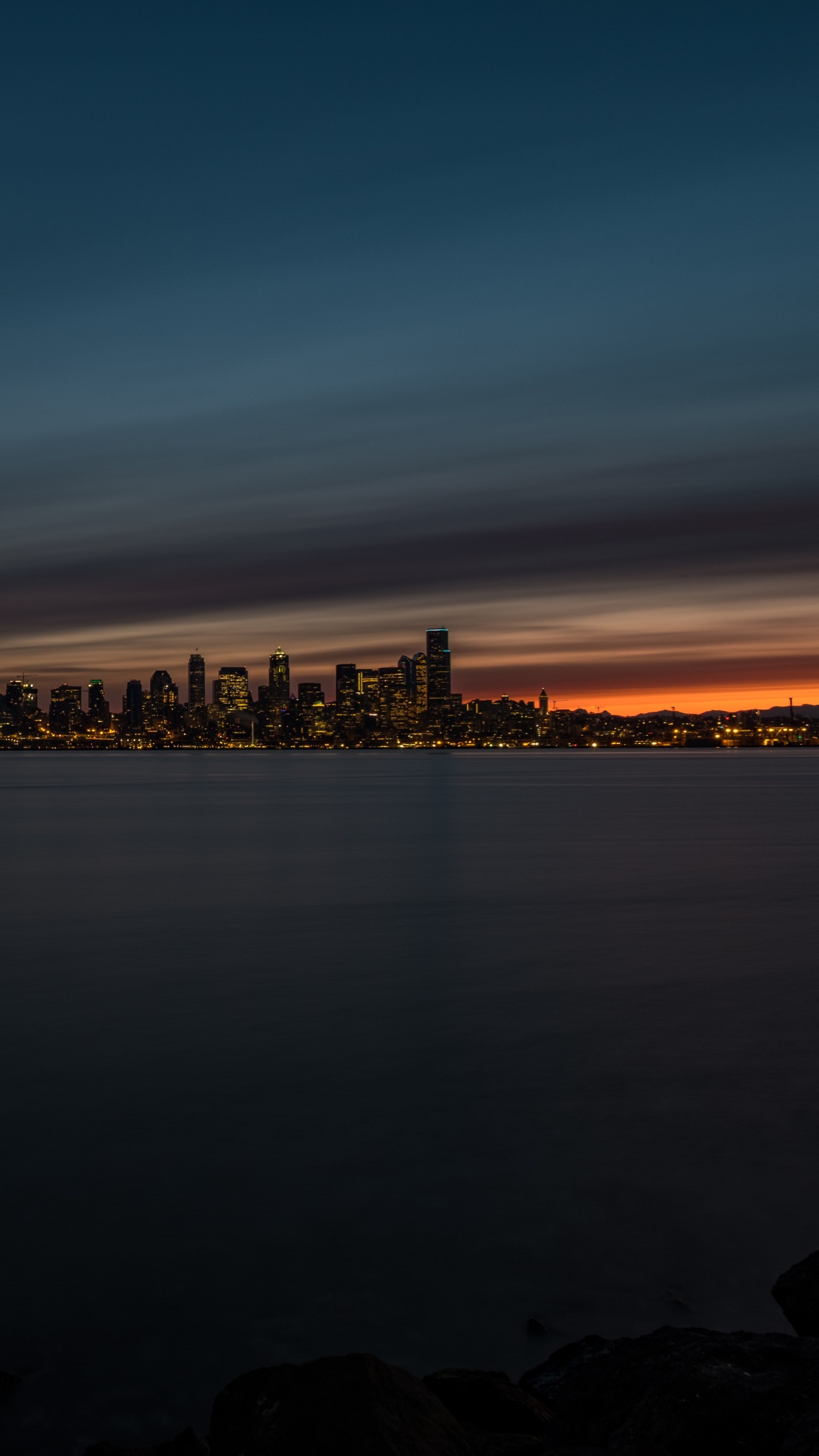 Обои Сиэтл, ночь, вода, горизонт, вечер в разрешении 1440x2560