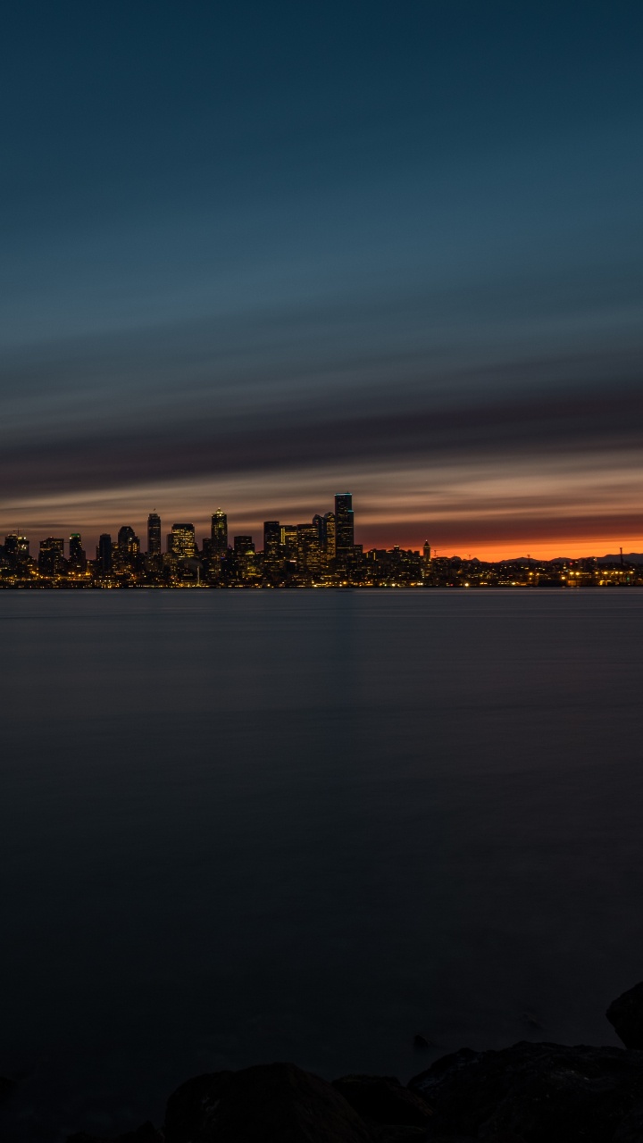 Обои Сиэтл, ночь, вода, горизонт, вечер в разрешении 720x1280