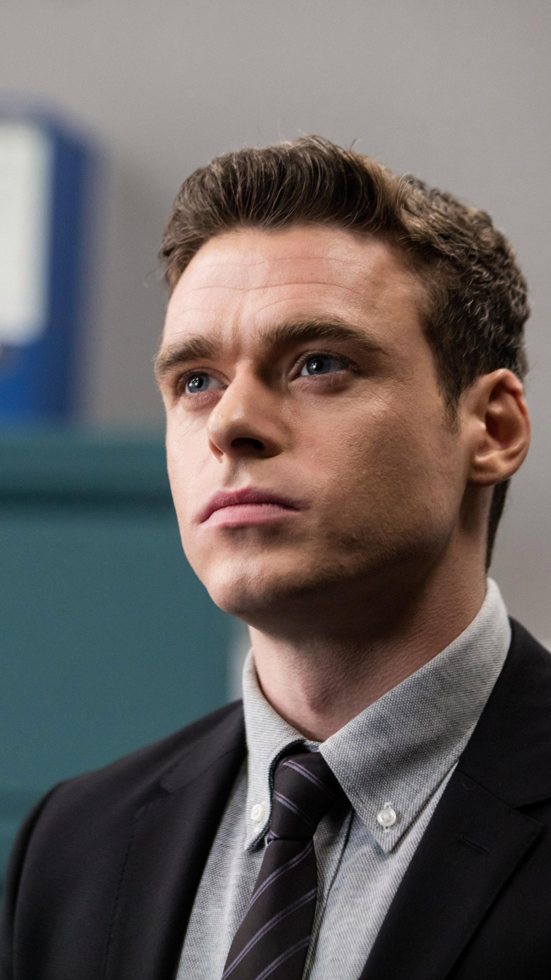 Обои Ричард Мэдден, телохранитель, нетфликс, представитель, предприниматель в разрешении 1080x1920