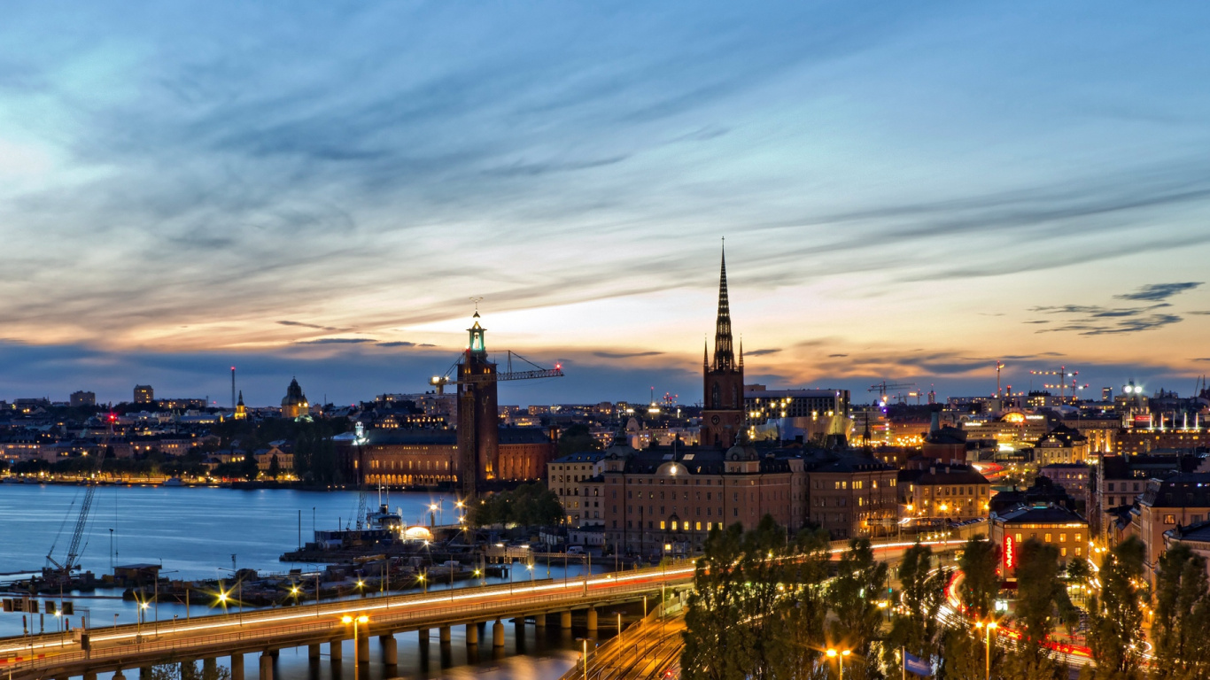 Обои город, городской пейзаж, линия горизонта, городской район, метрополия в разрешении 1366x768