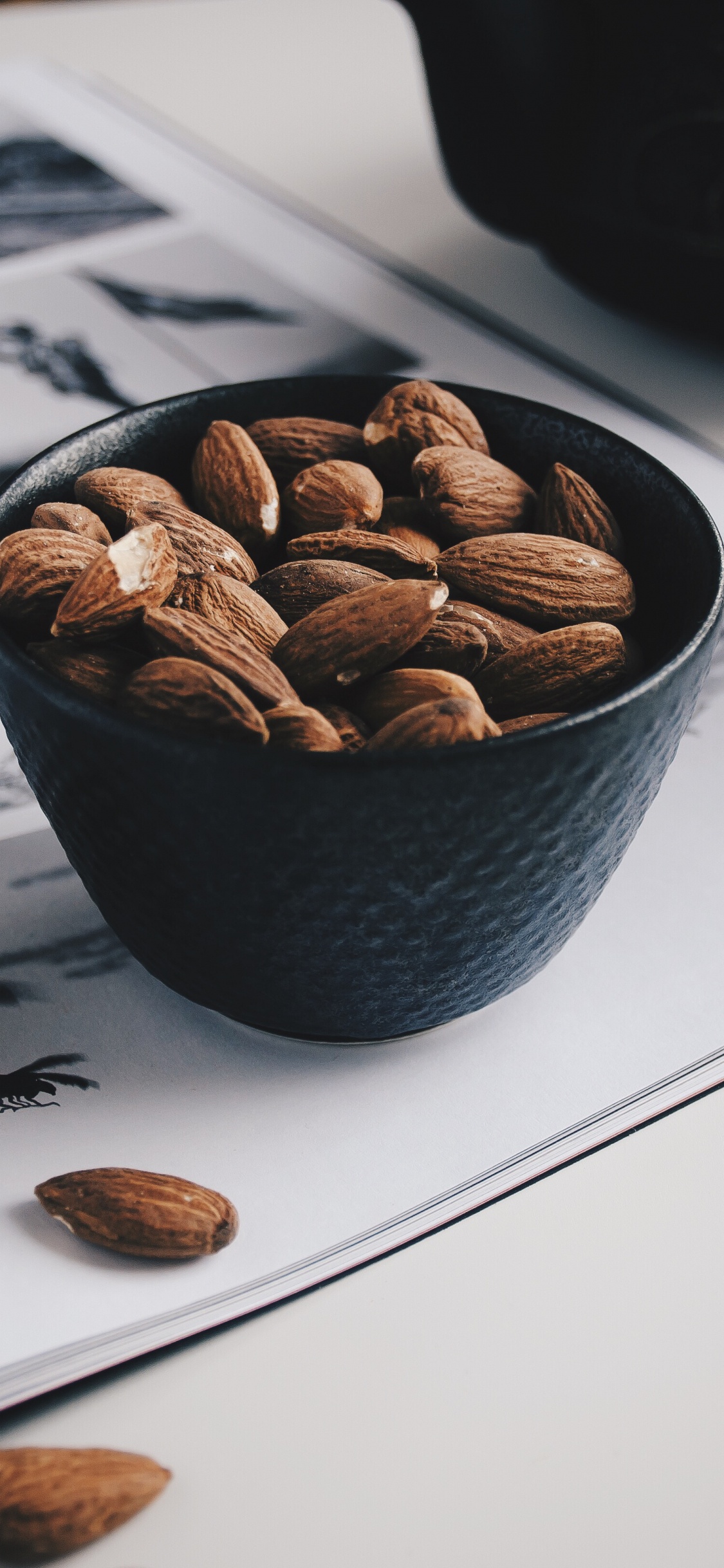 Обои гайка, пища, кофейная чашка, ингредиент, чашка в разрешении 1125x2436