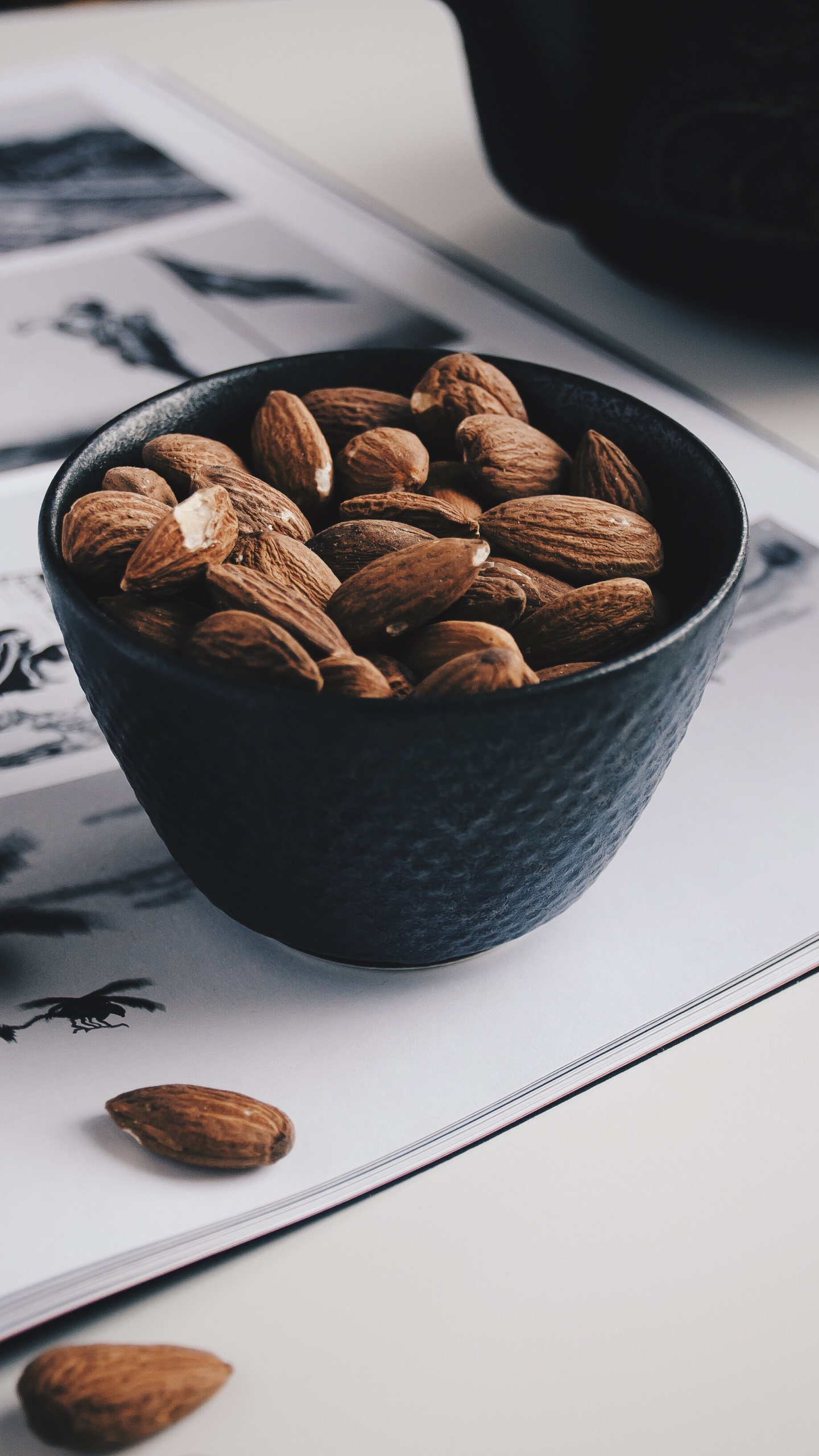 Обои гайка, пища, кофейная чашка, ингредиент, чашка в разрешении 1440x2560