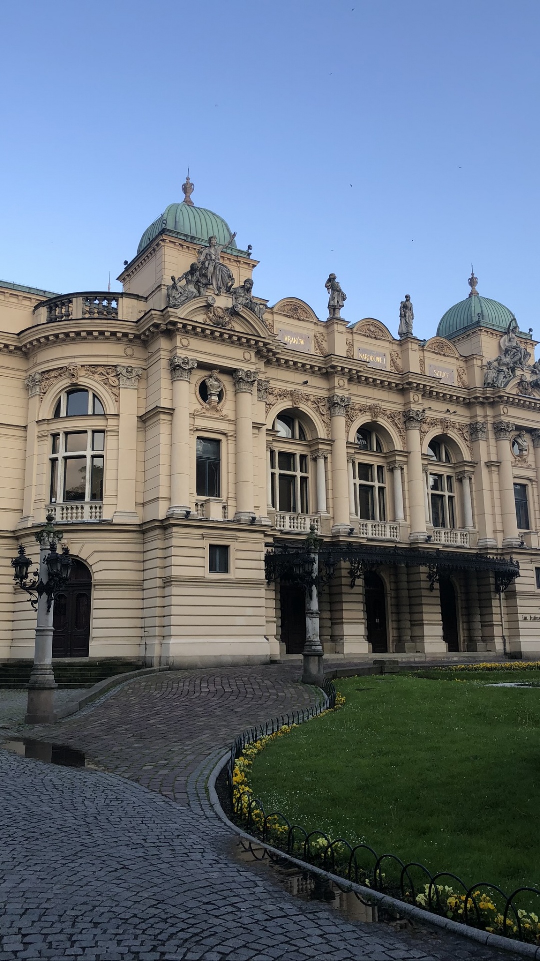 Обои Театр Юлиуша Совацкого, барокко, романтизм, архитектура, купол в разрешении 1080x1920